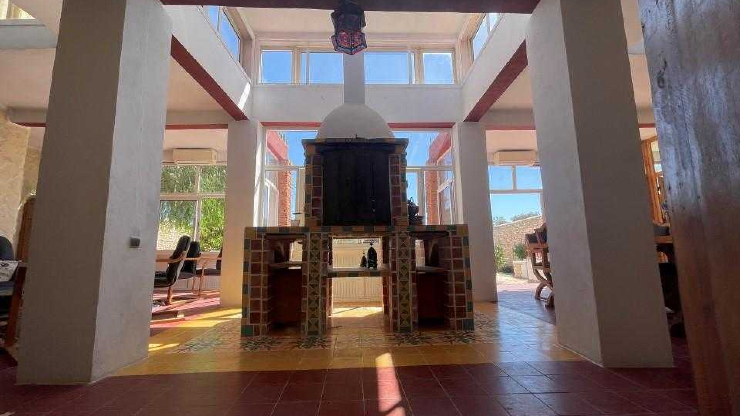 villa de 200 m² sur un terrain de 1,200 m²