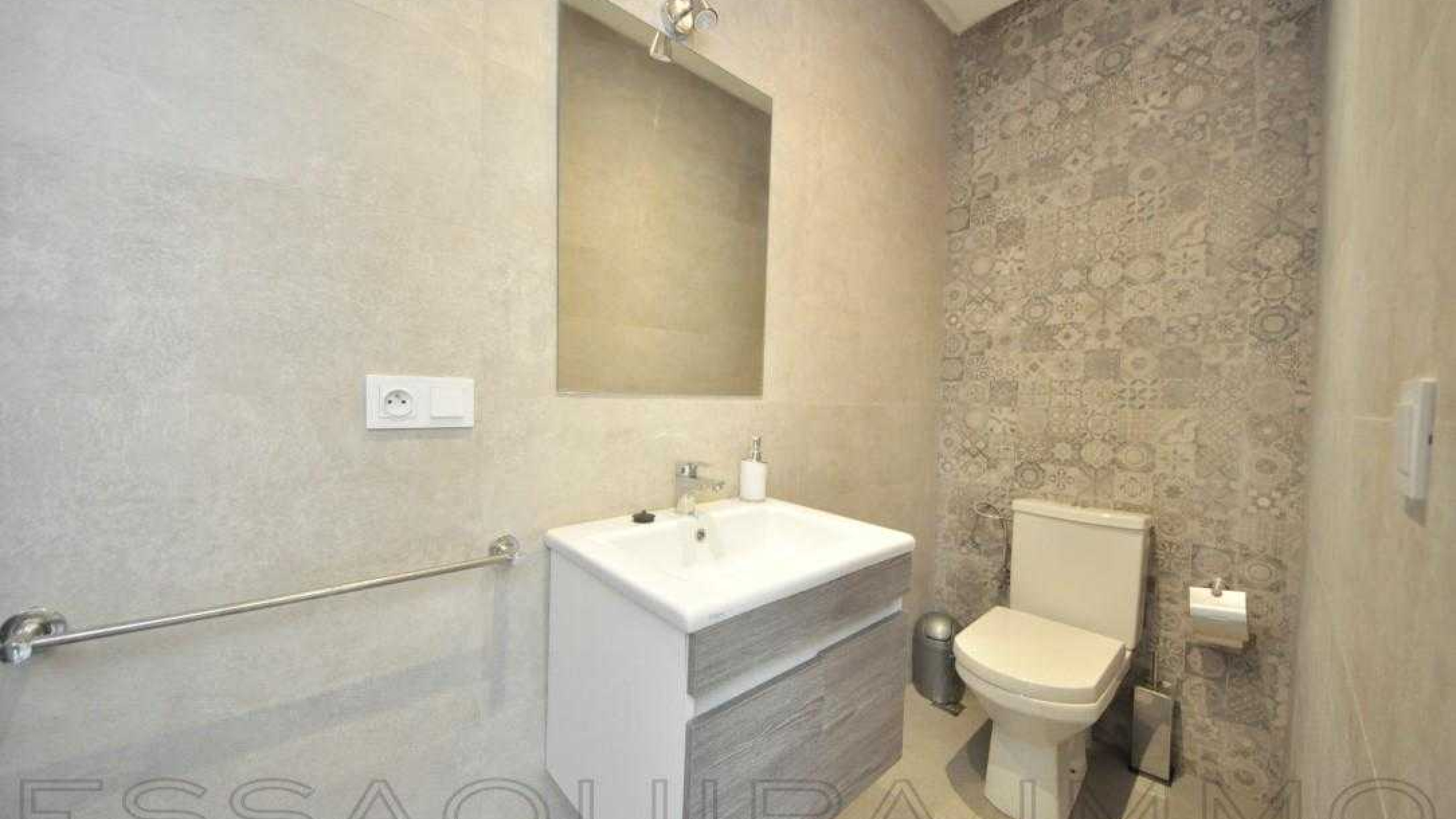 villa avec 3 chambres et 3 salles de bain