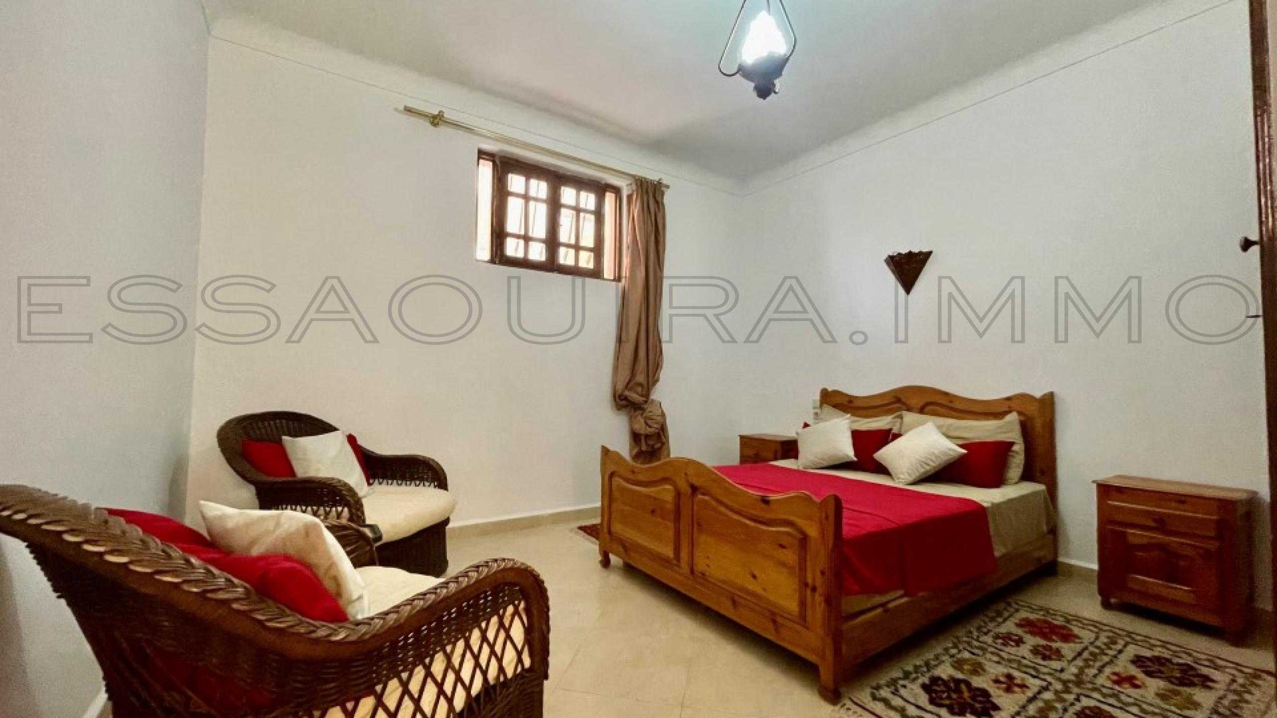 appartement avec 2 chambres et 1 salle de bain