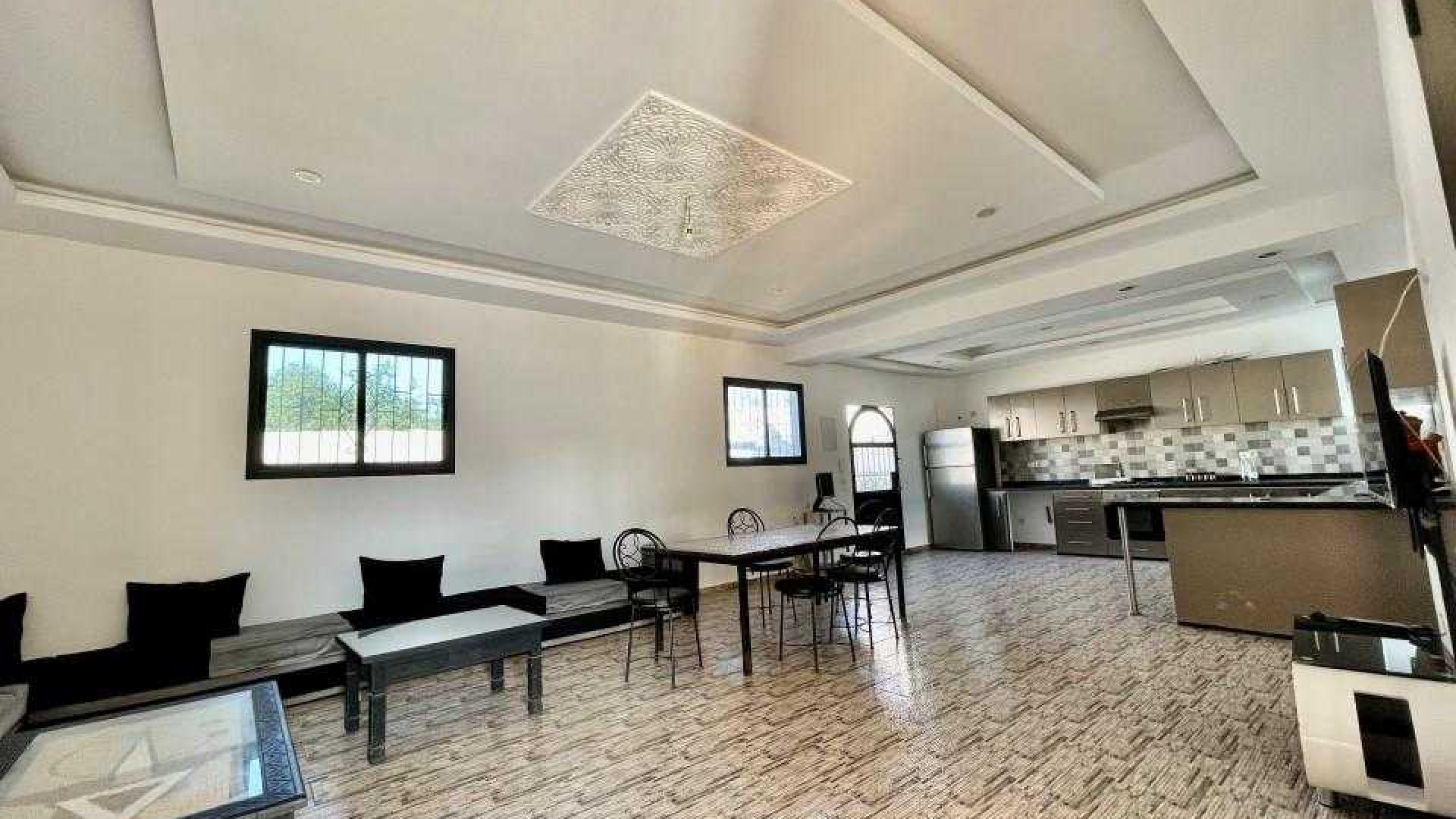 villa avec 4 chambres et 4 salles de bain