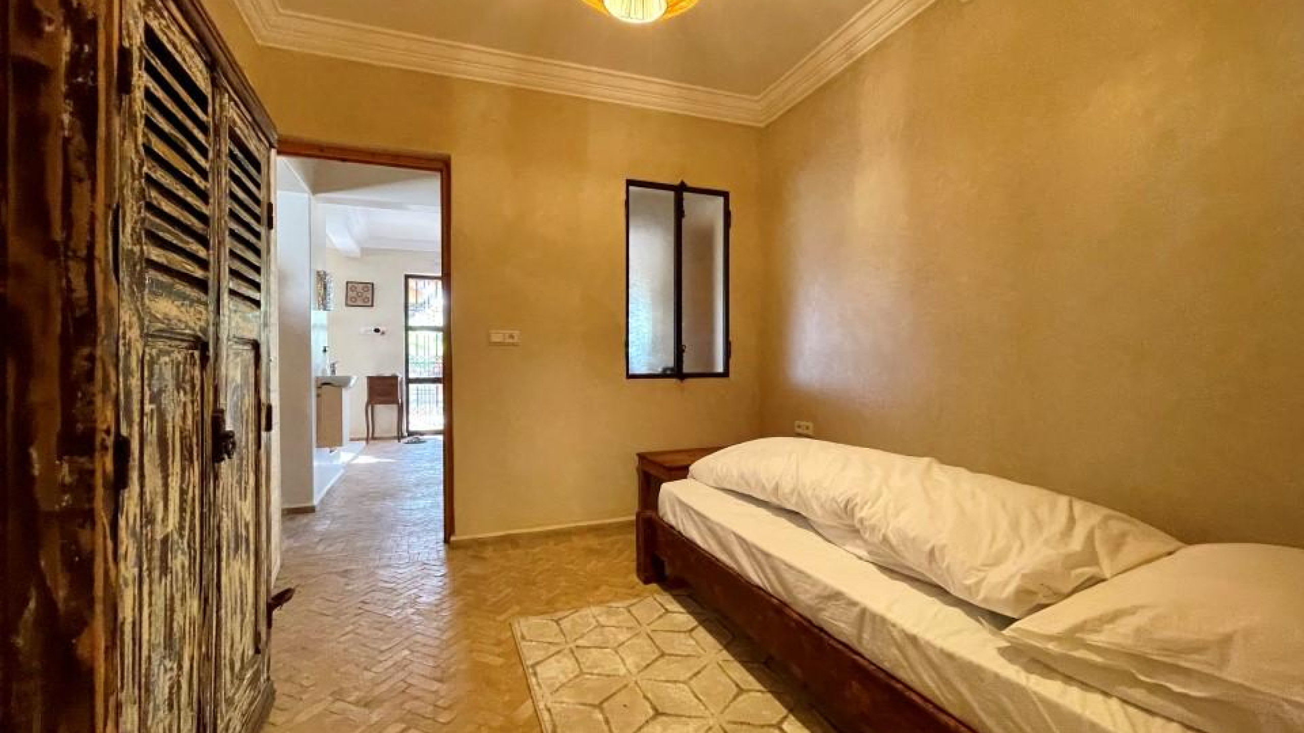 maison d'hôtes avec 4 chambres et 4 salles de bain