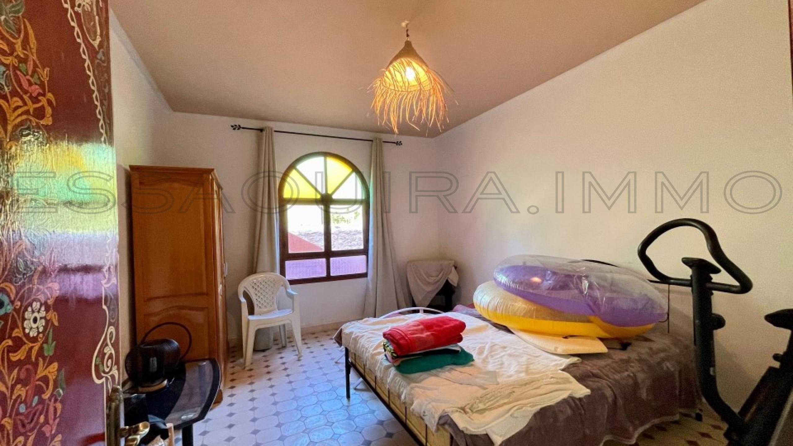 villa à 1 100€ /mois