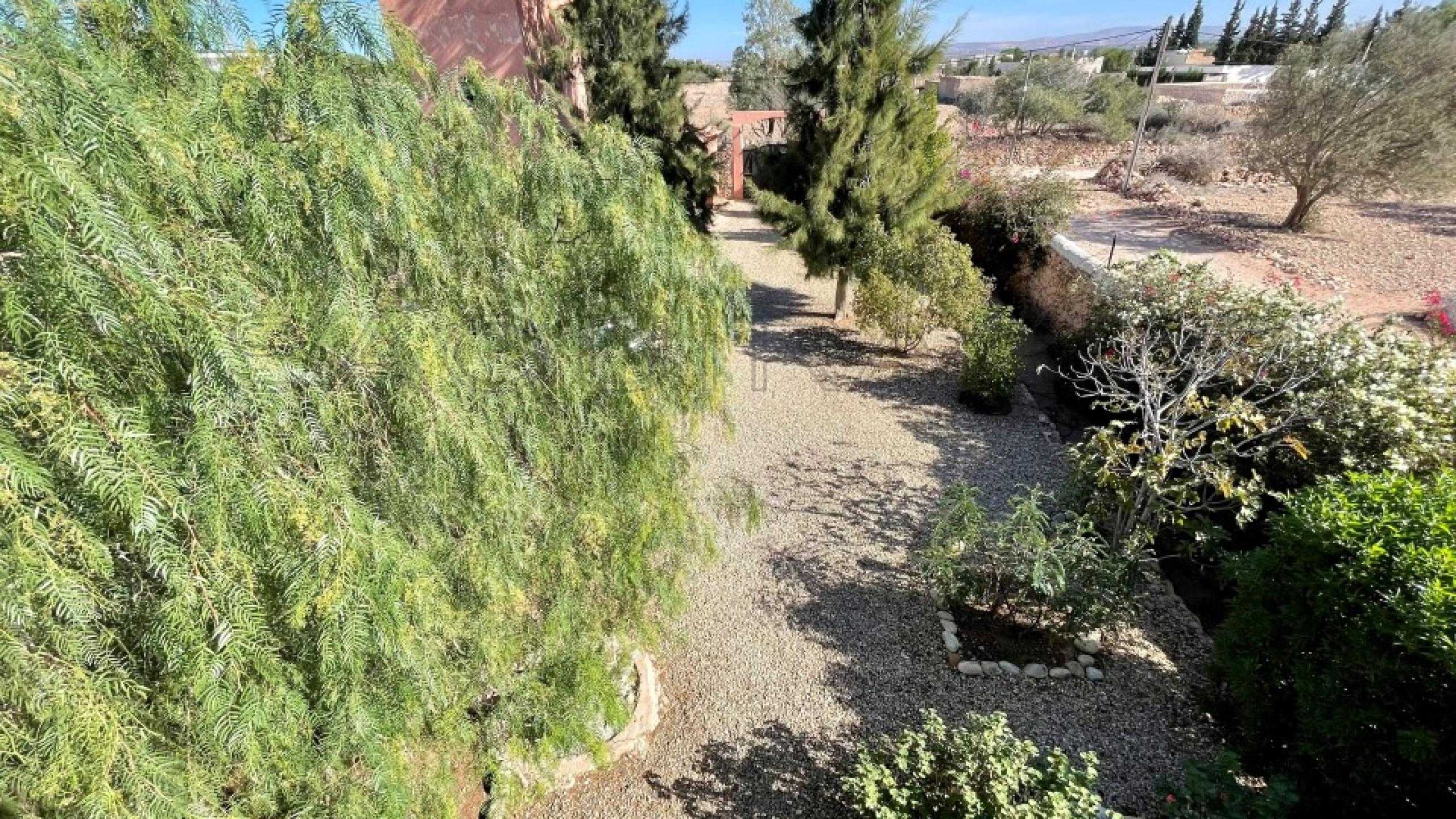 villa à 1 100€ /mois
