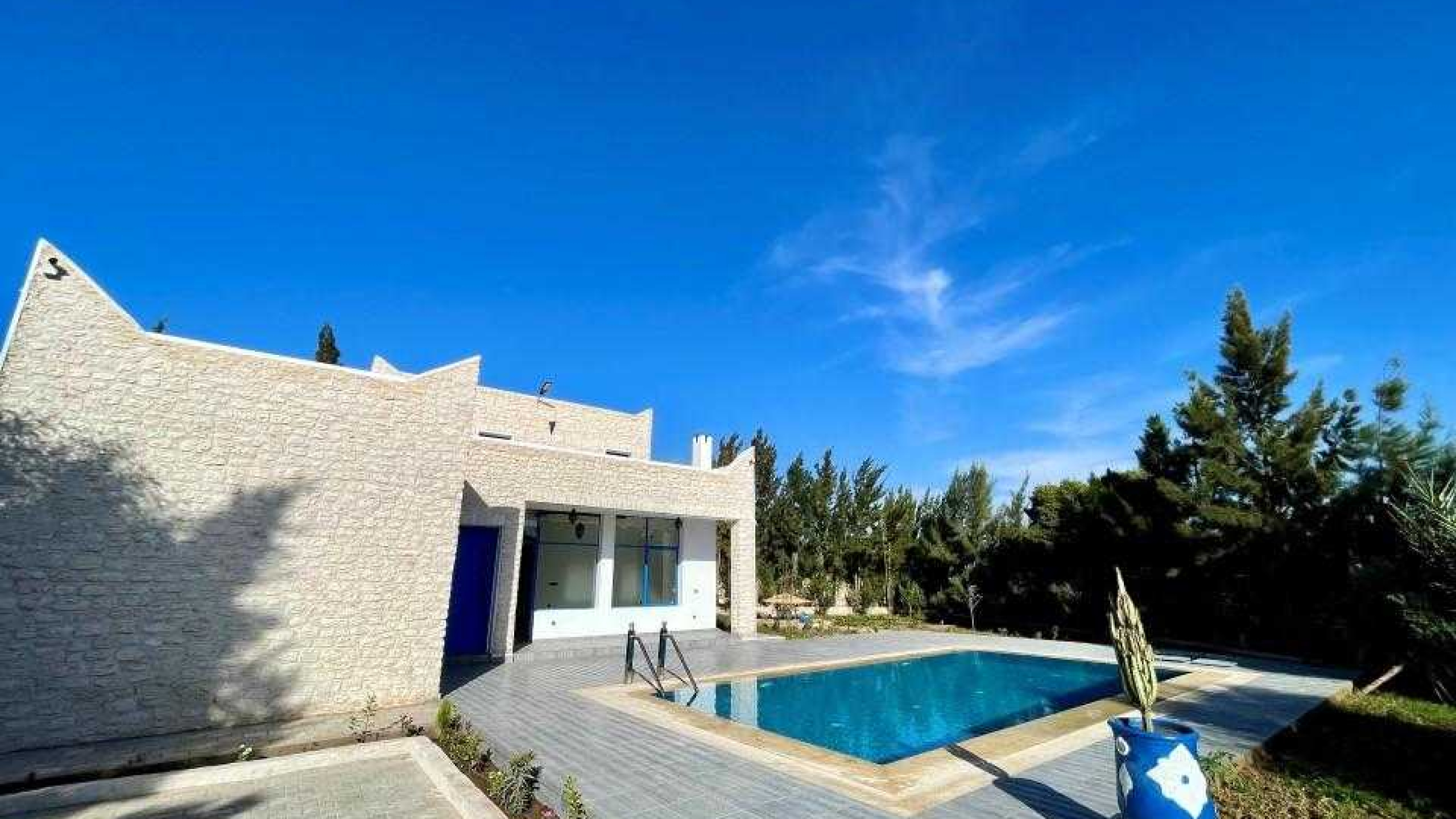 villa avec 4 chambres et 3 salles de bain