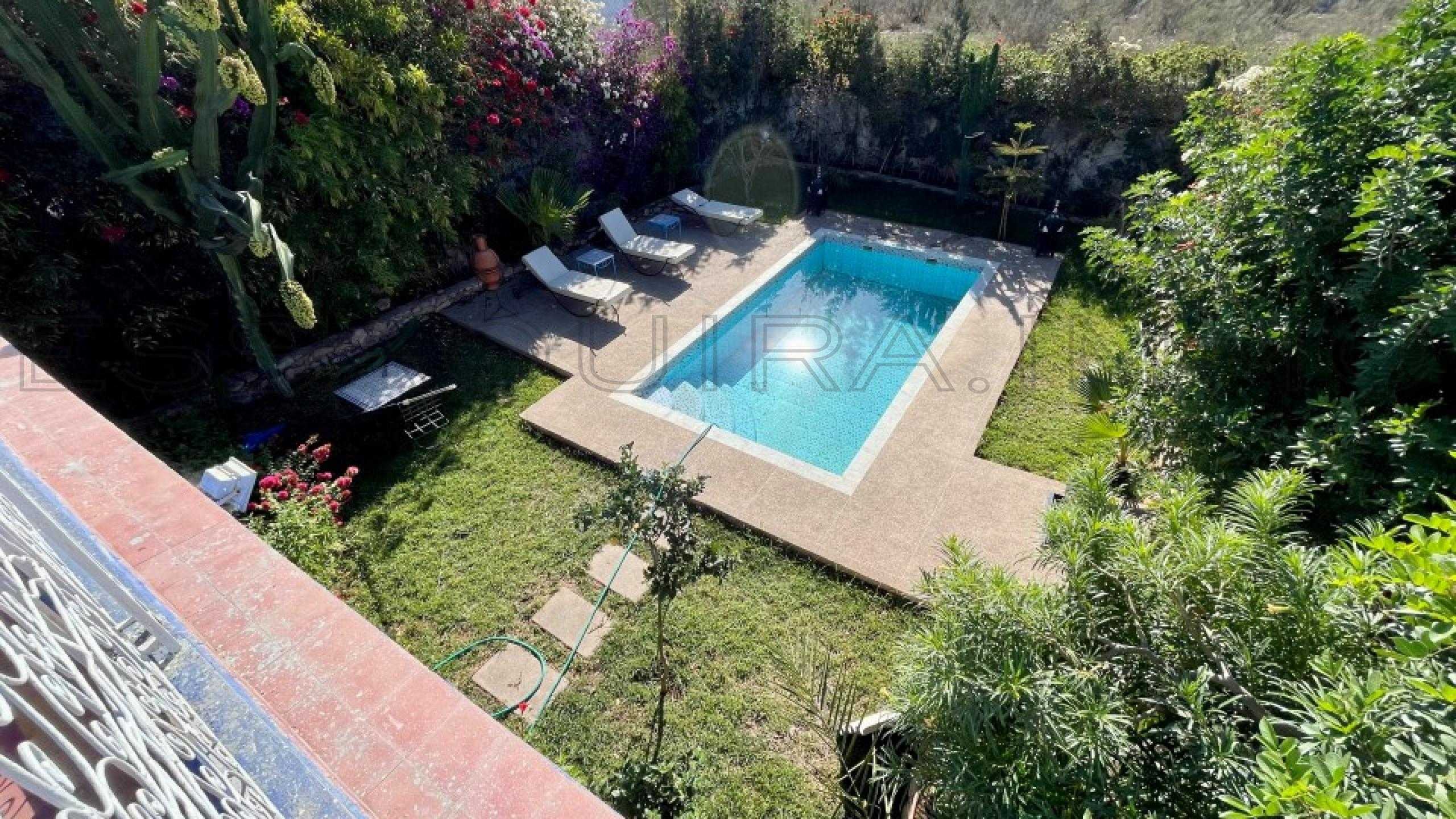 villa avec jardin
