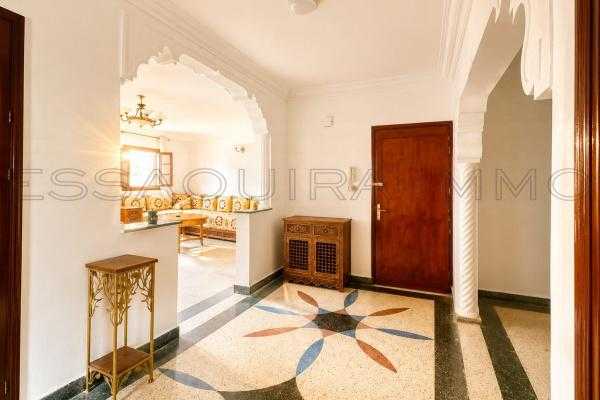 Bel appartement lumineux avec terrasse privée 