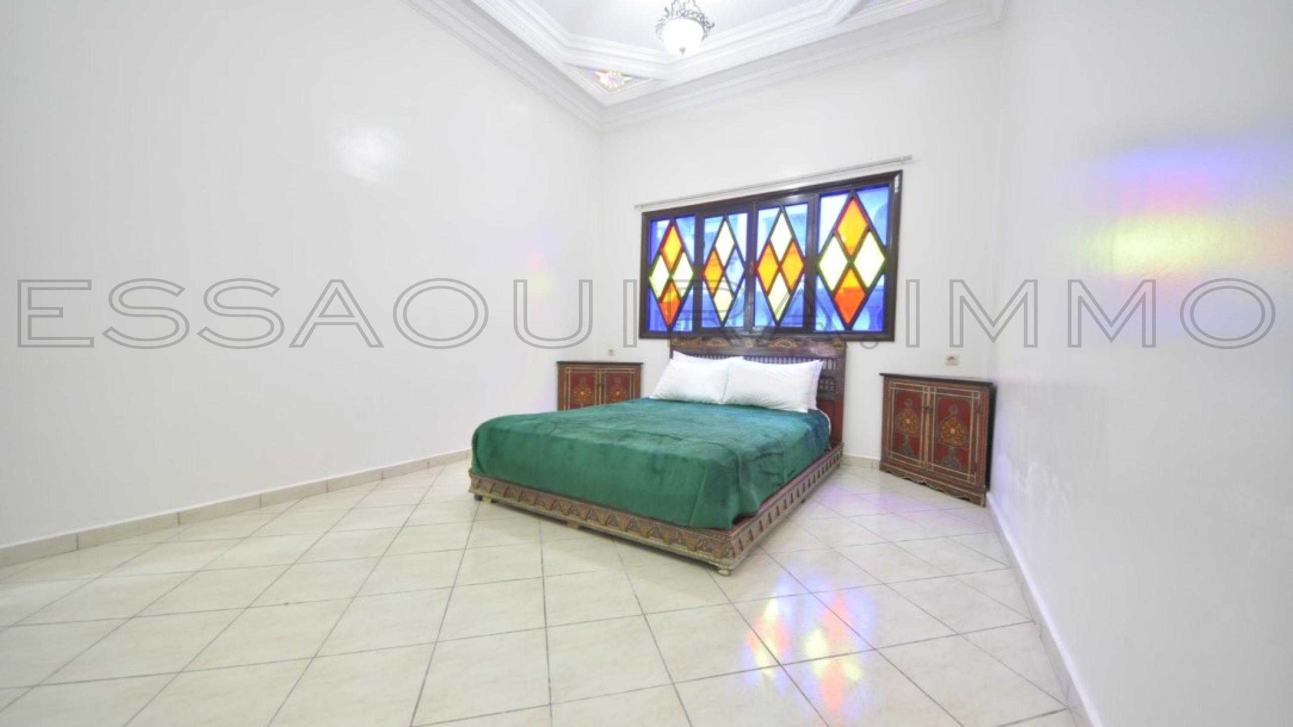 appartement avec 2 chambres et 1 salle de bain