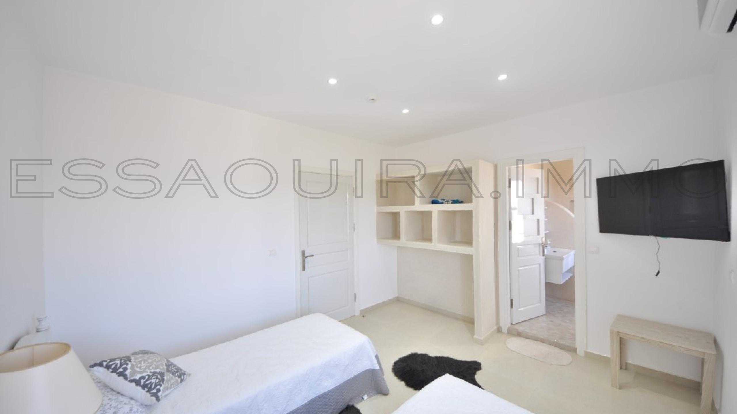 maison d'hôtes de 290 m&sup2; sur un terrain de 2,000 m&sup2;