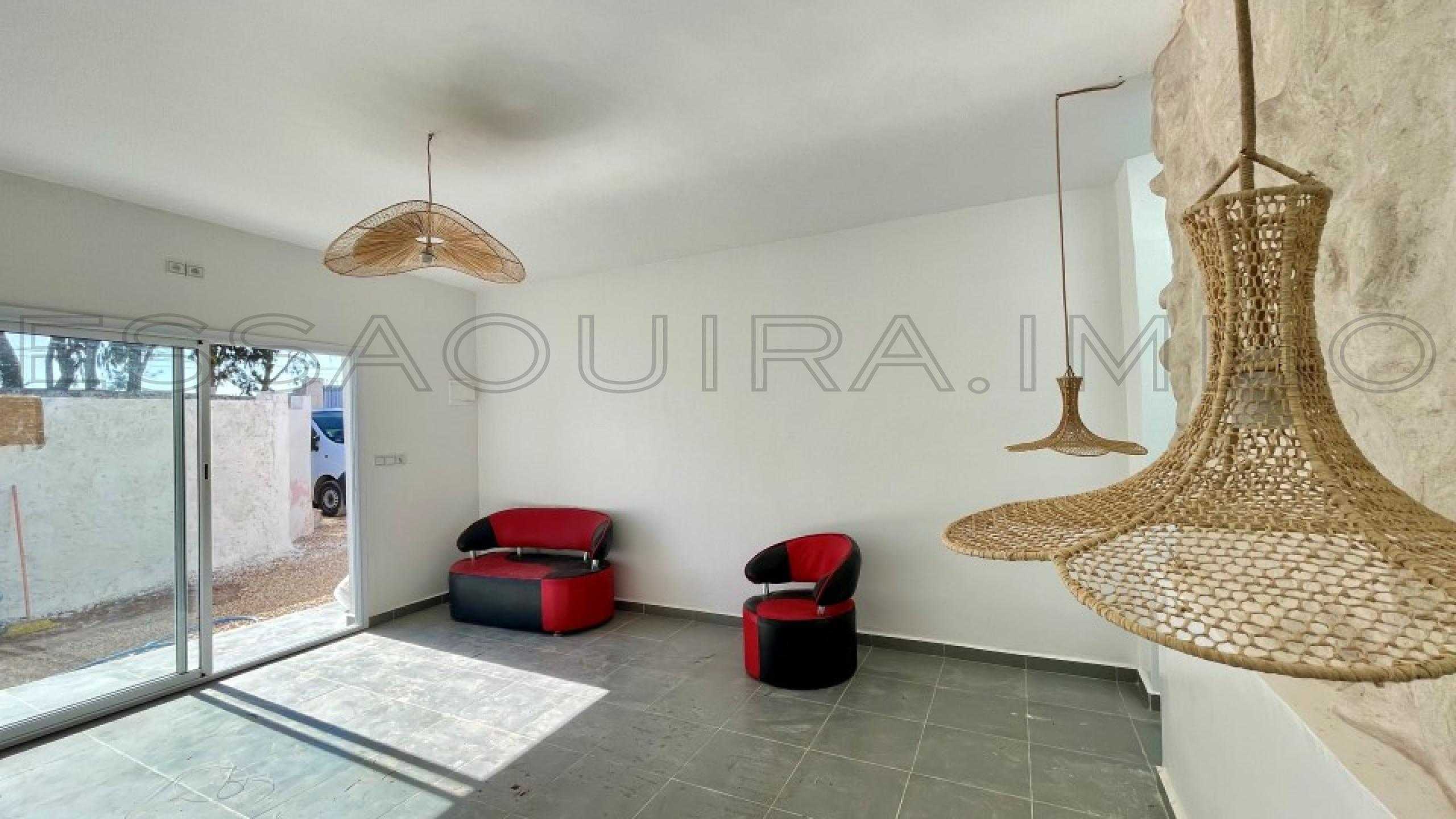 maison avec 3 chambres et 3 salles de bain