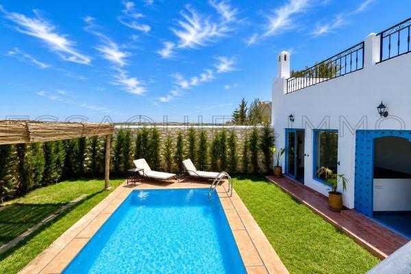Petite Villa de Charme en Zone Urbaine – Accessible aux Européens