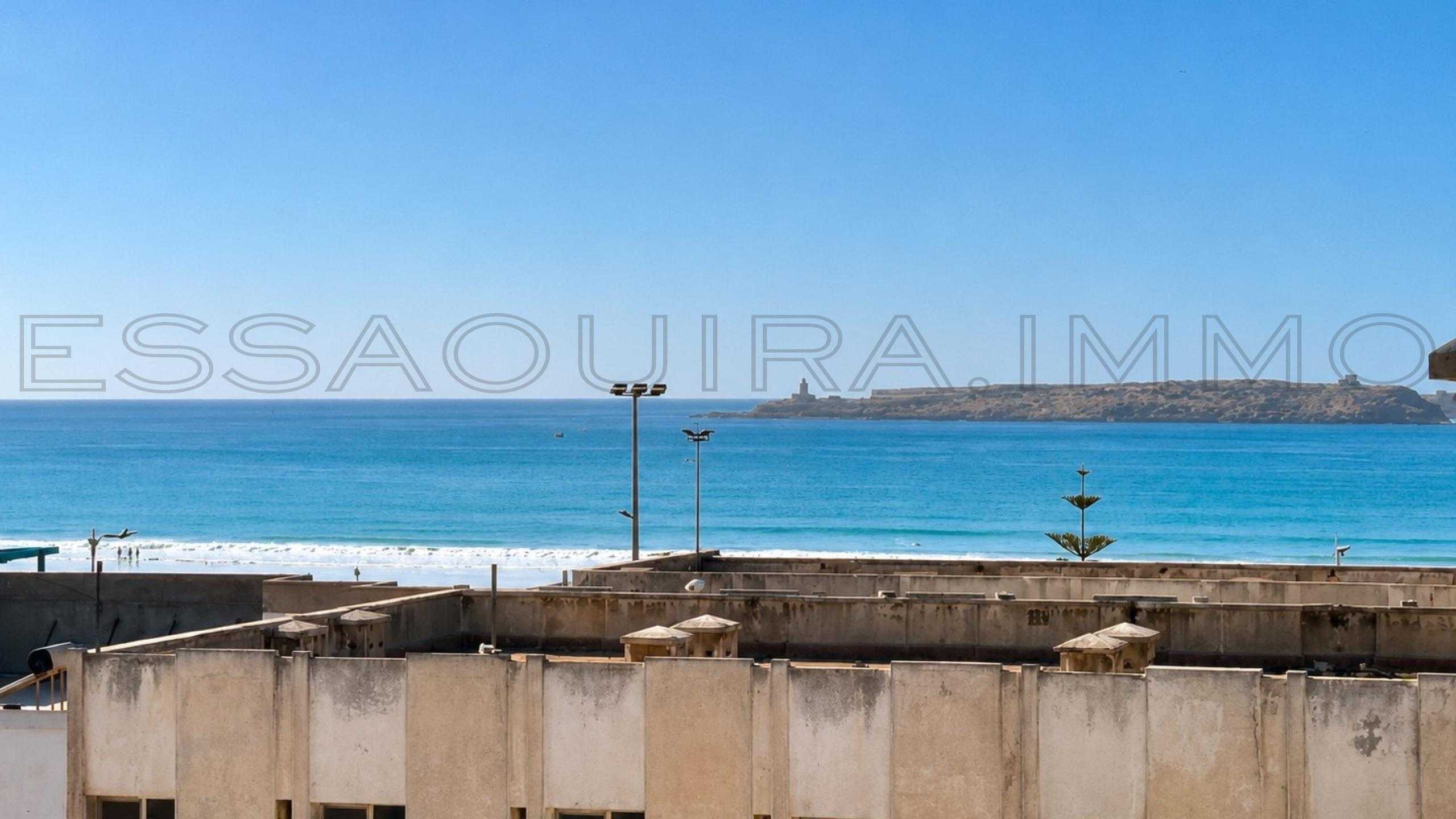 appartement avec 3 chambres et 2 salles de bain
