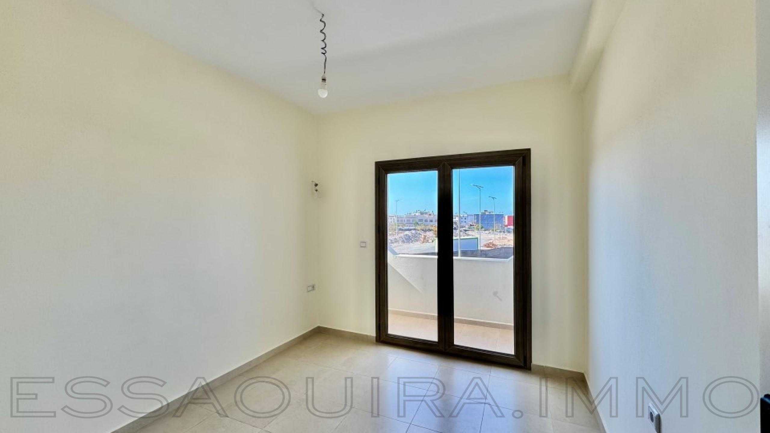 appartement avec 2 chambres et 1 salle de bain