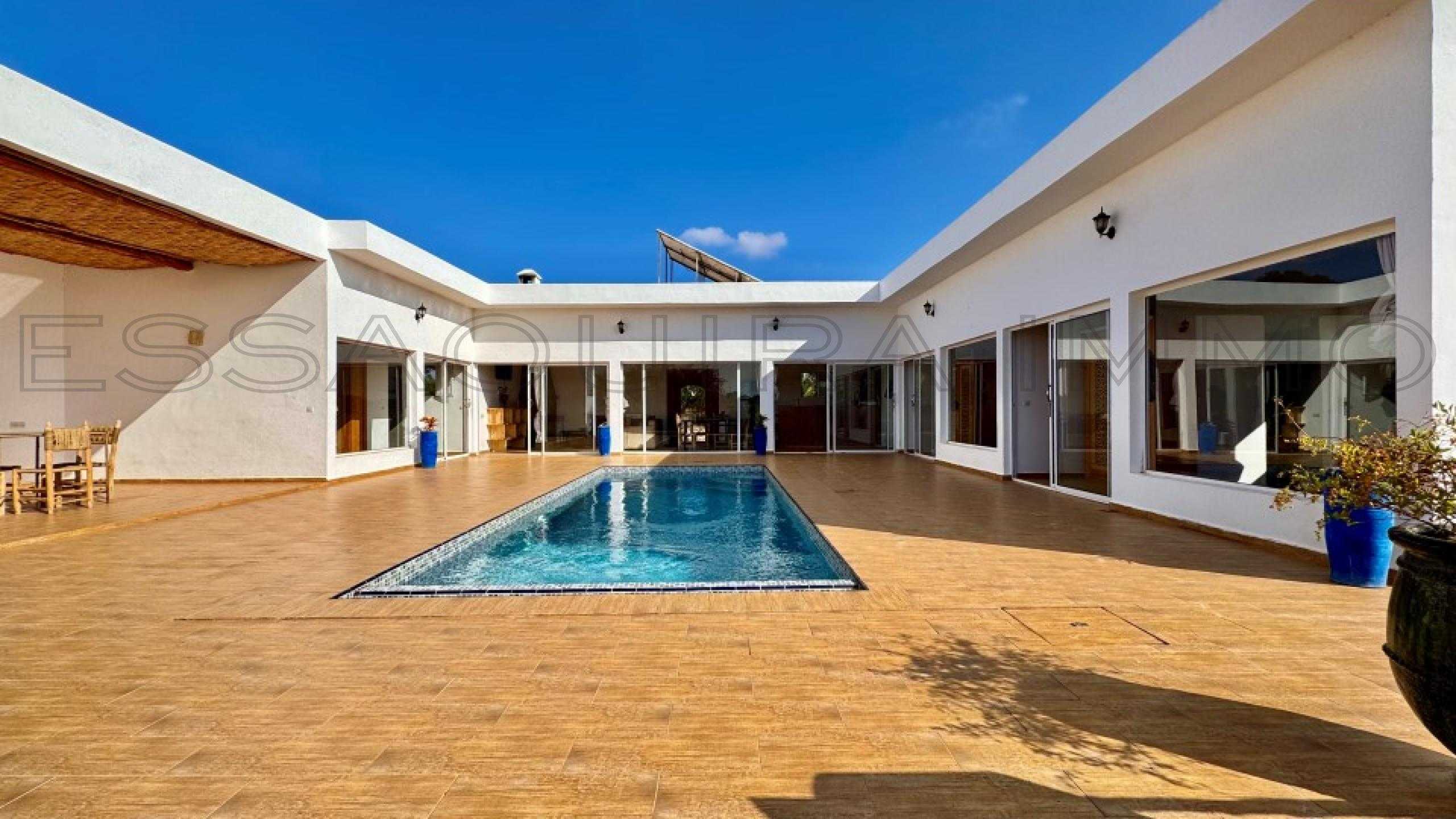 villa référence 2339