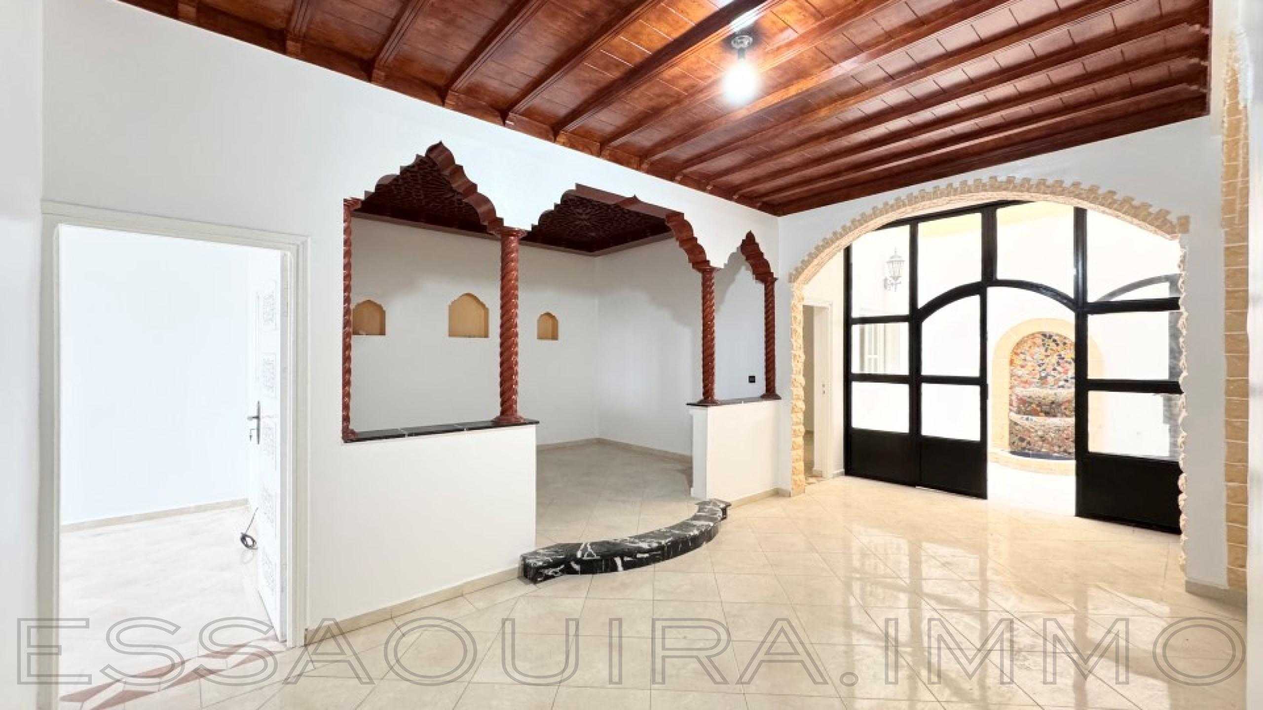 appartement avec 3 chambres et 1 salle de bain