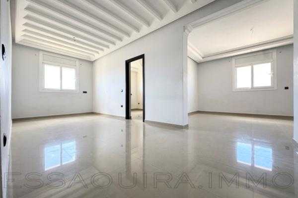 Appartement lumineux avec terrasse privée