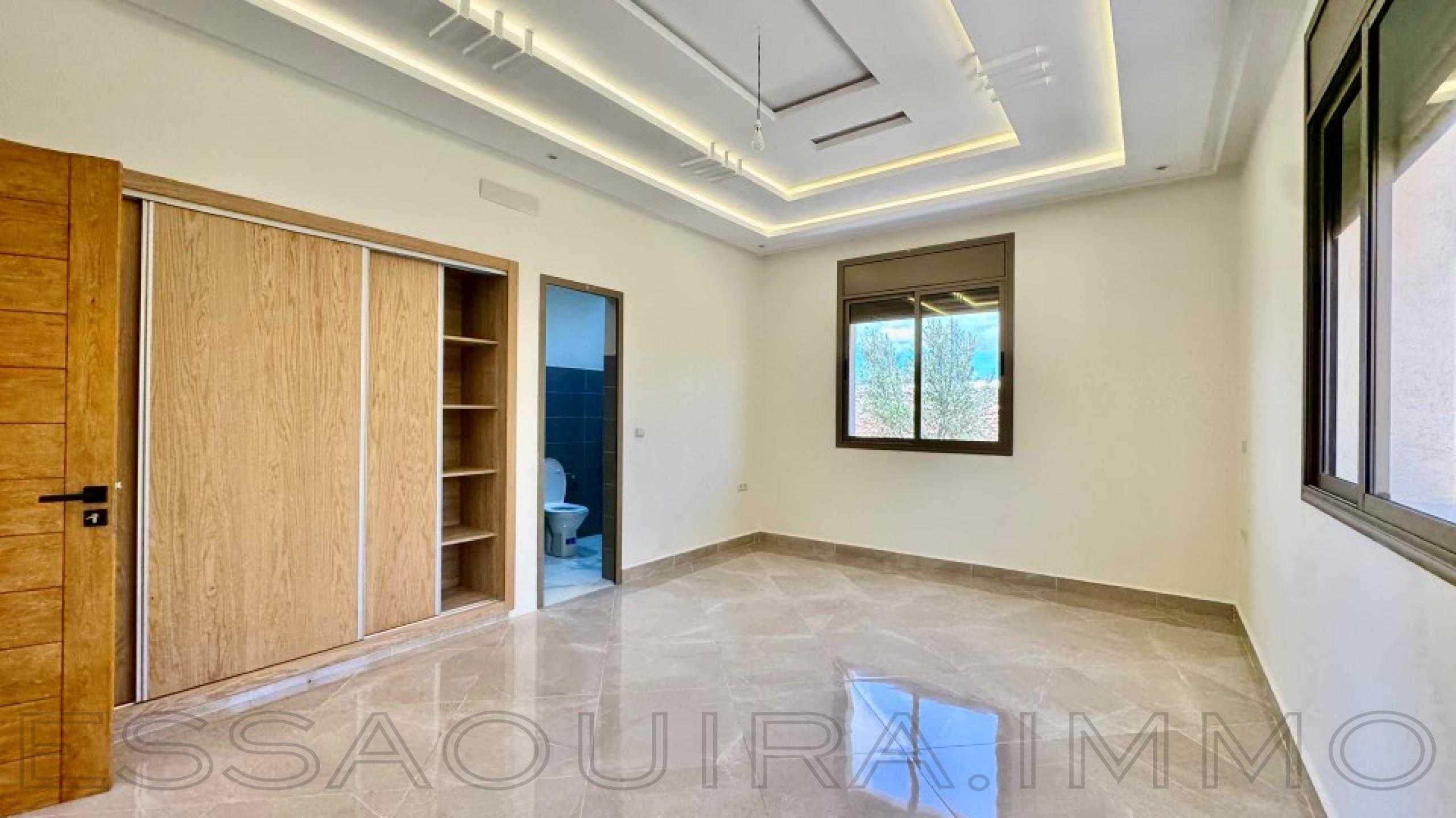 villa de 210 m² sur un terrain de 3,500 m²