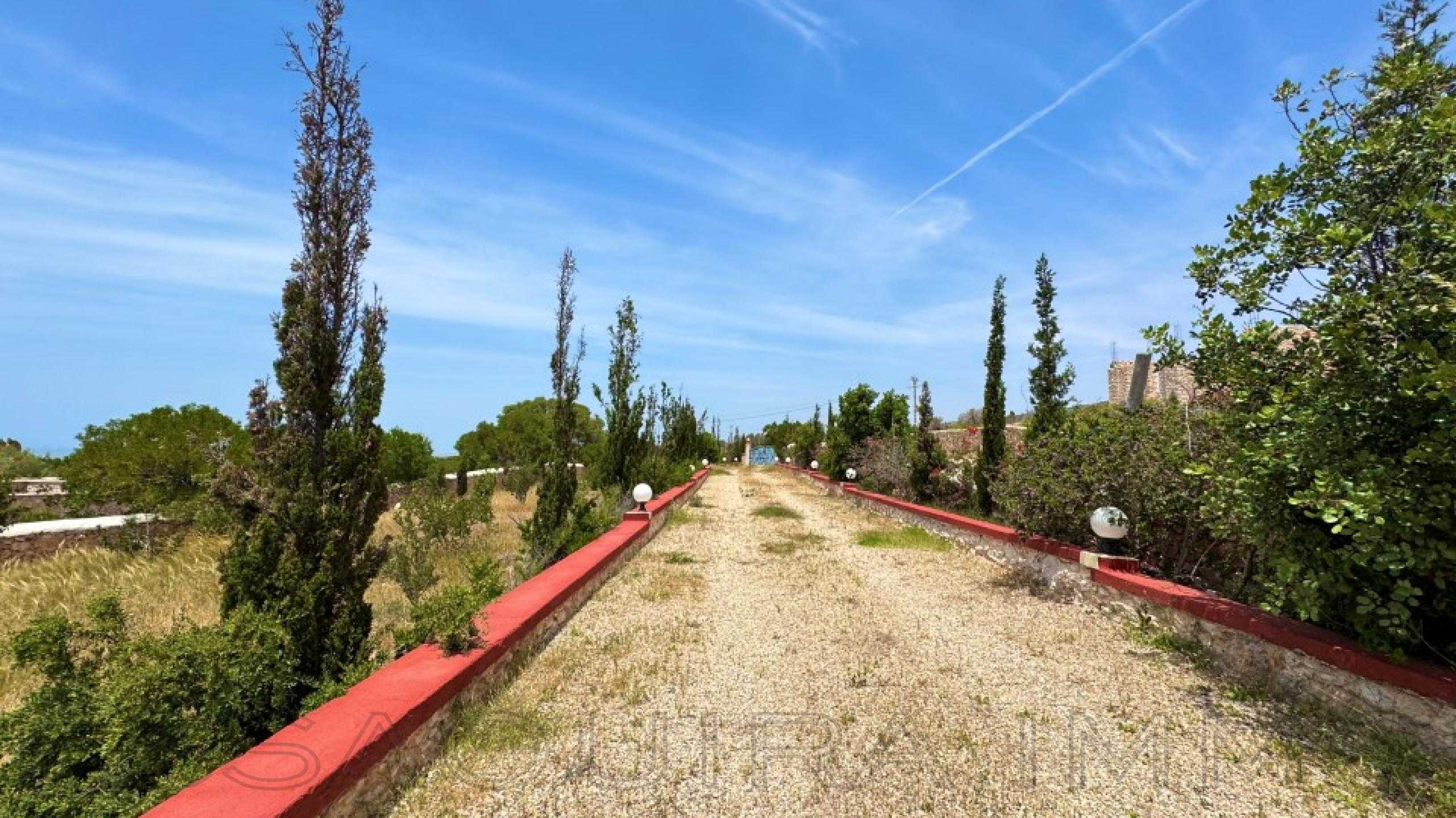 villa avec parking