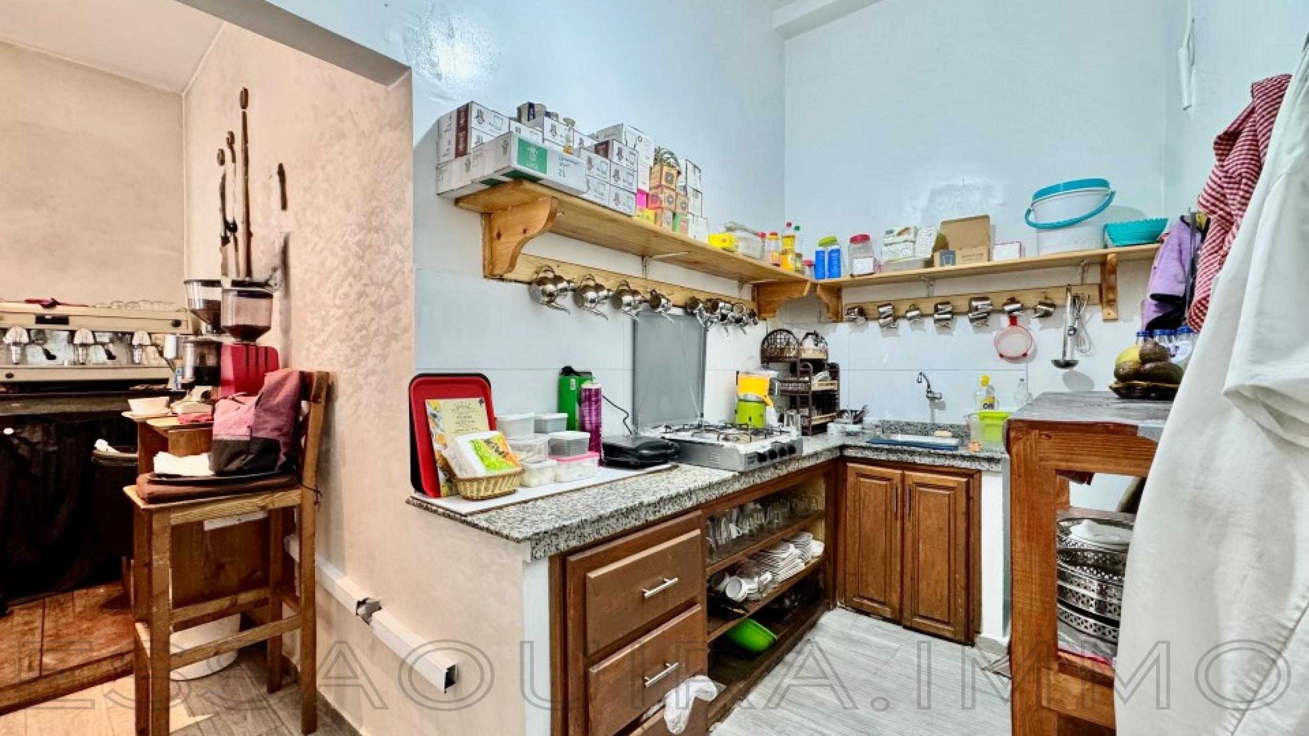 restaurant à 77 000€