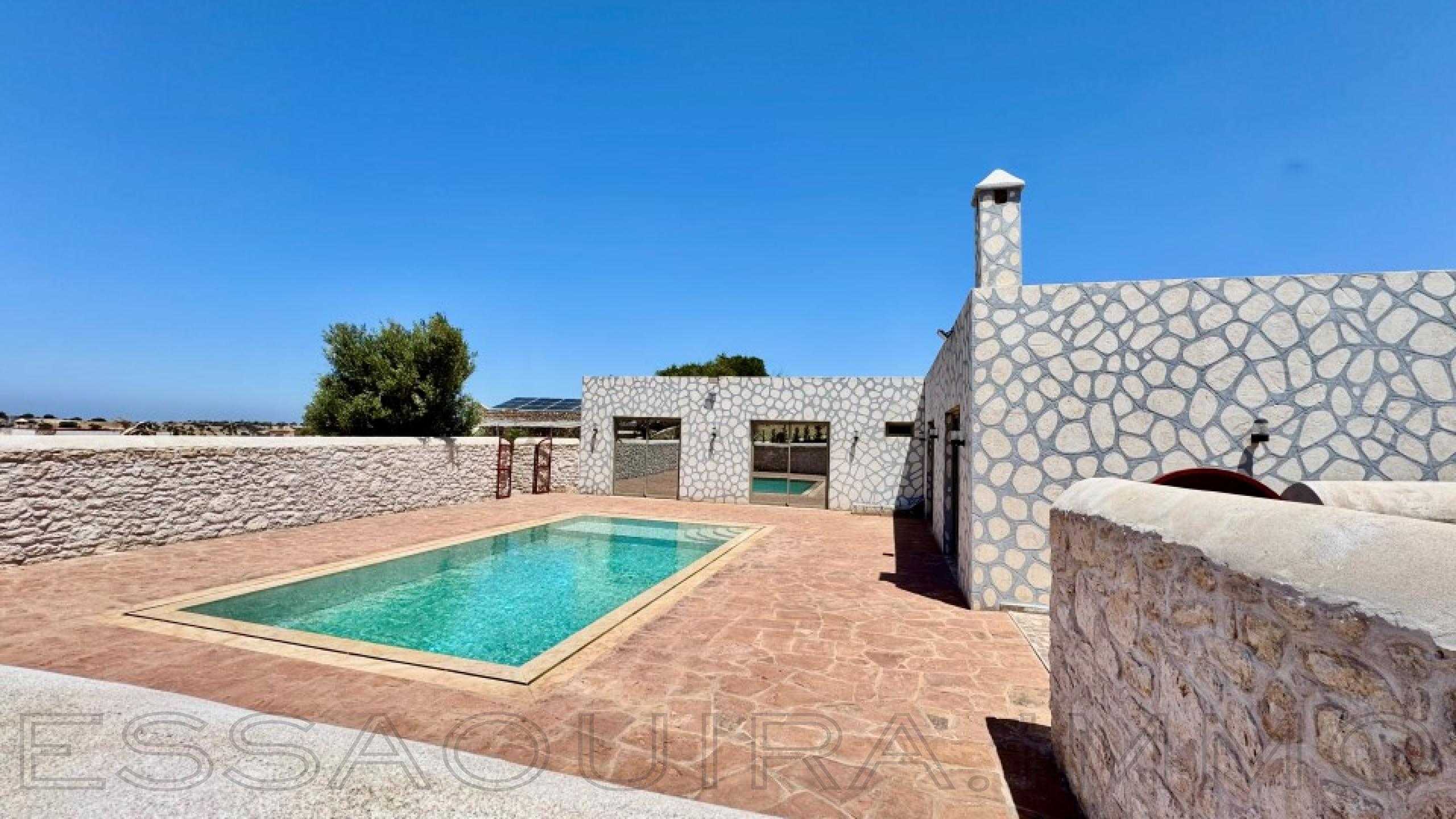 villa avec piscine