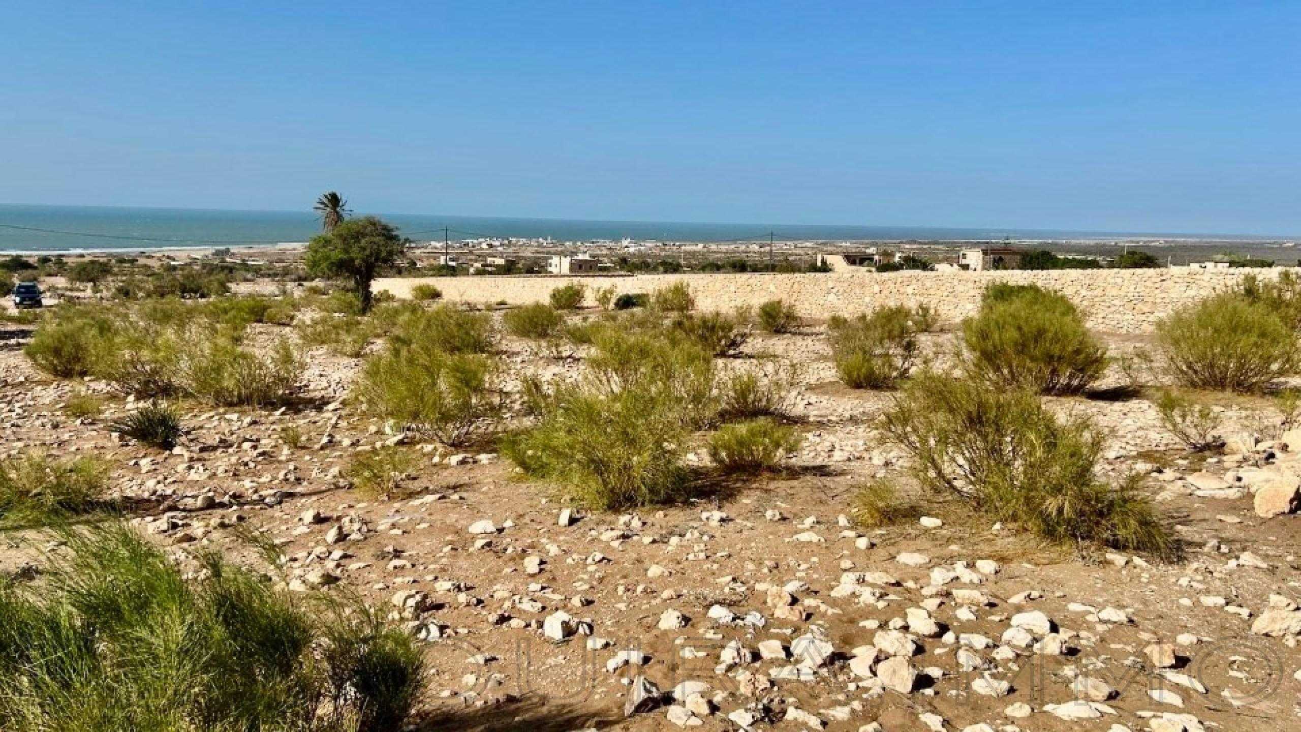 terrain à 80 000€