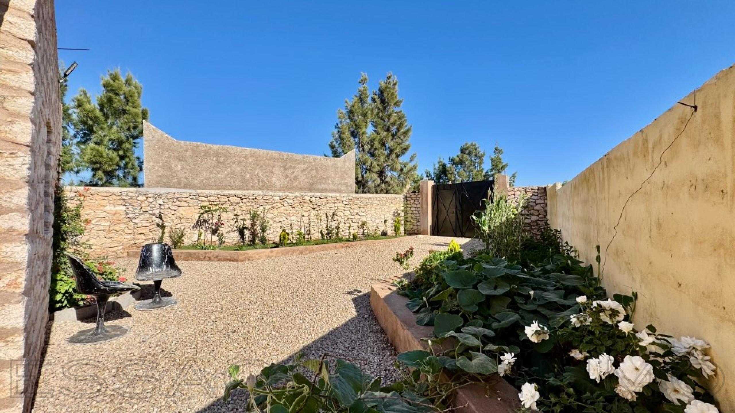 maison de 100 m² sur un terrain de 300 m²
