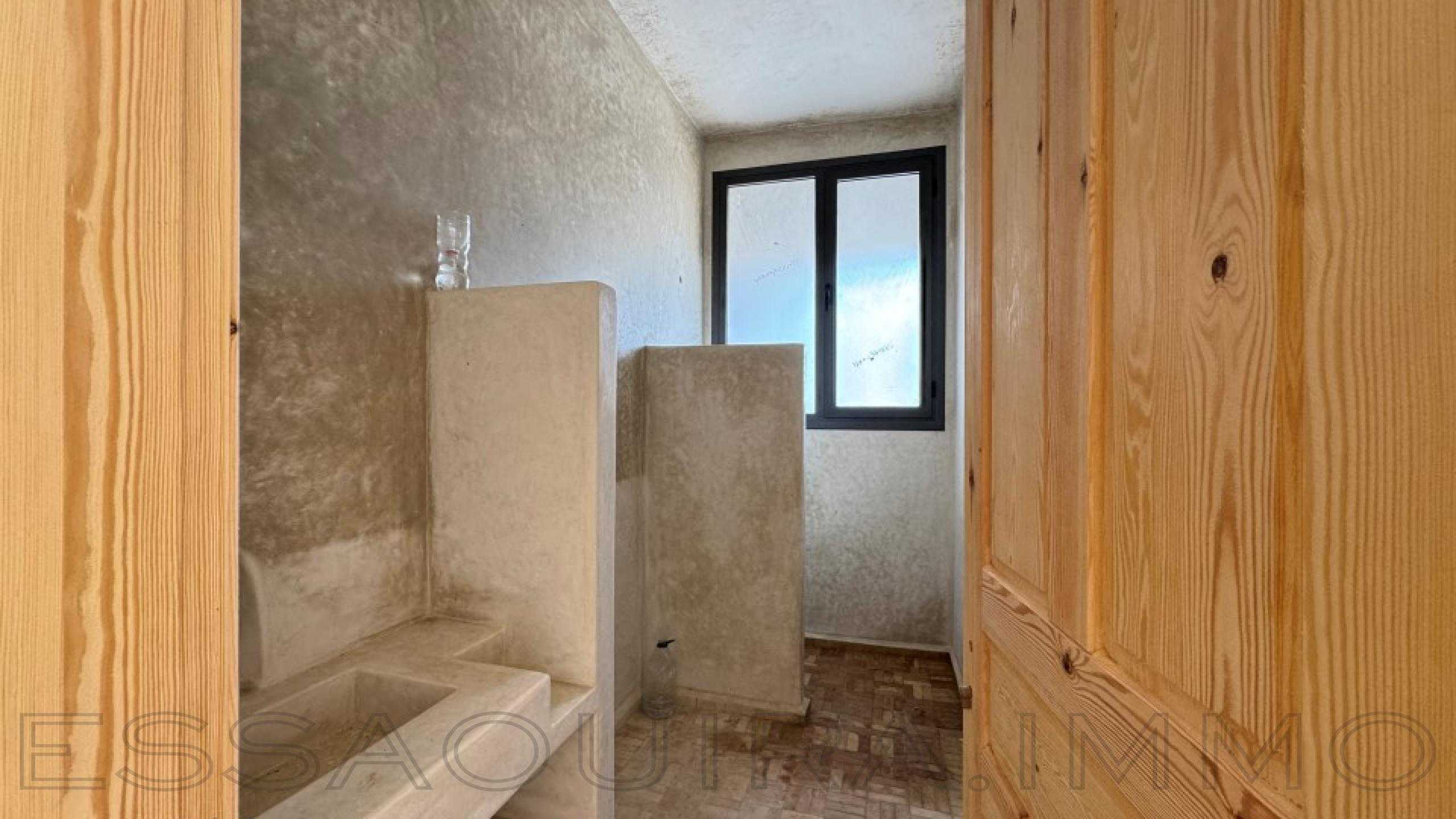 villa avec 3 chambres et 3 salles de bain
