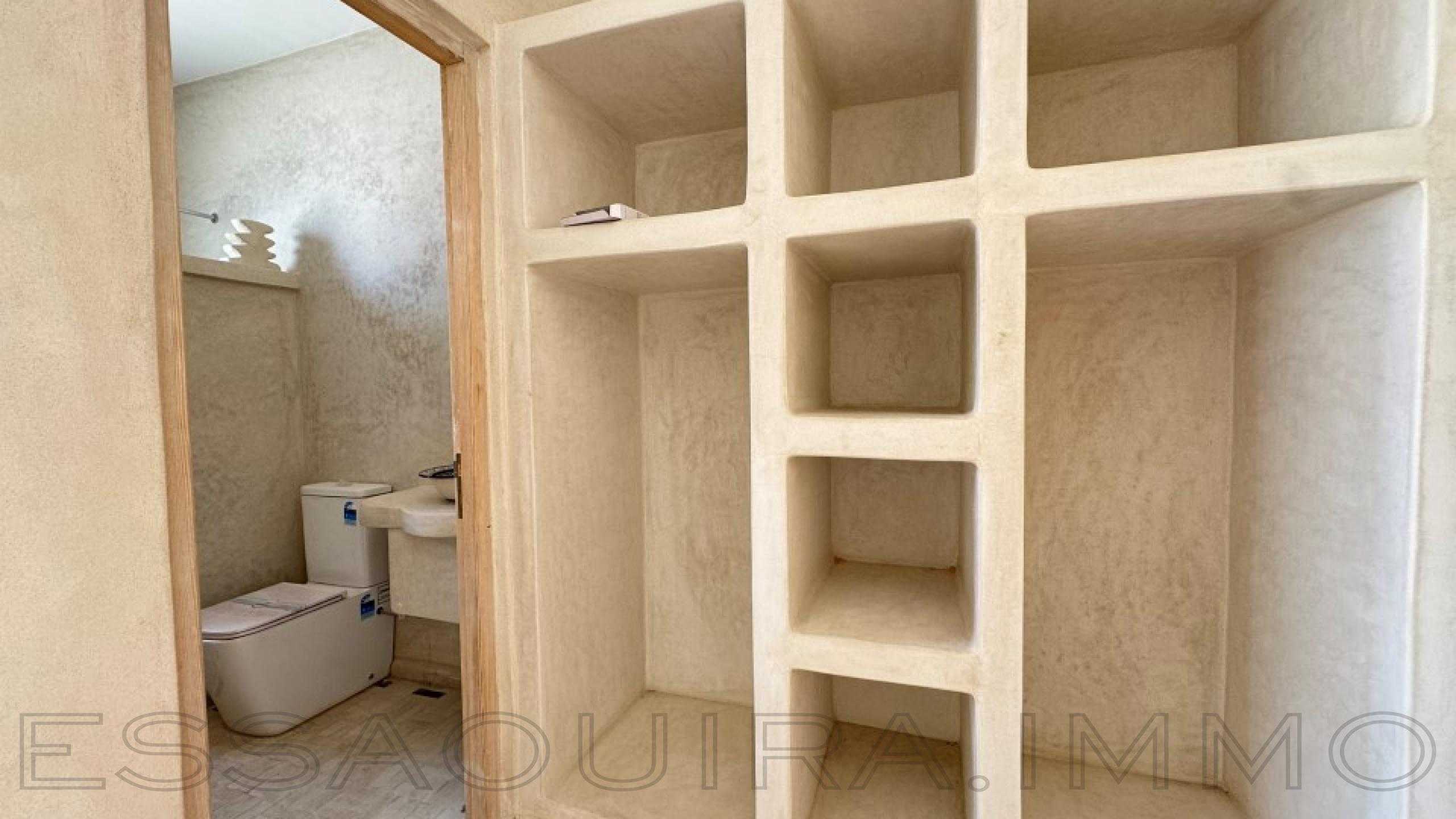 villa avec 3 chambres et 3 salles de bain