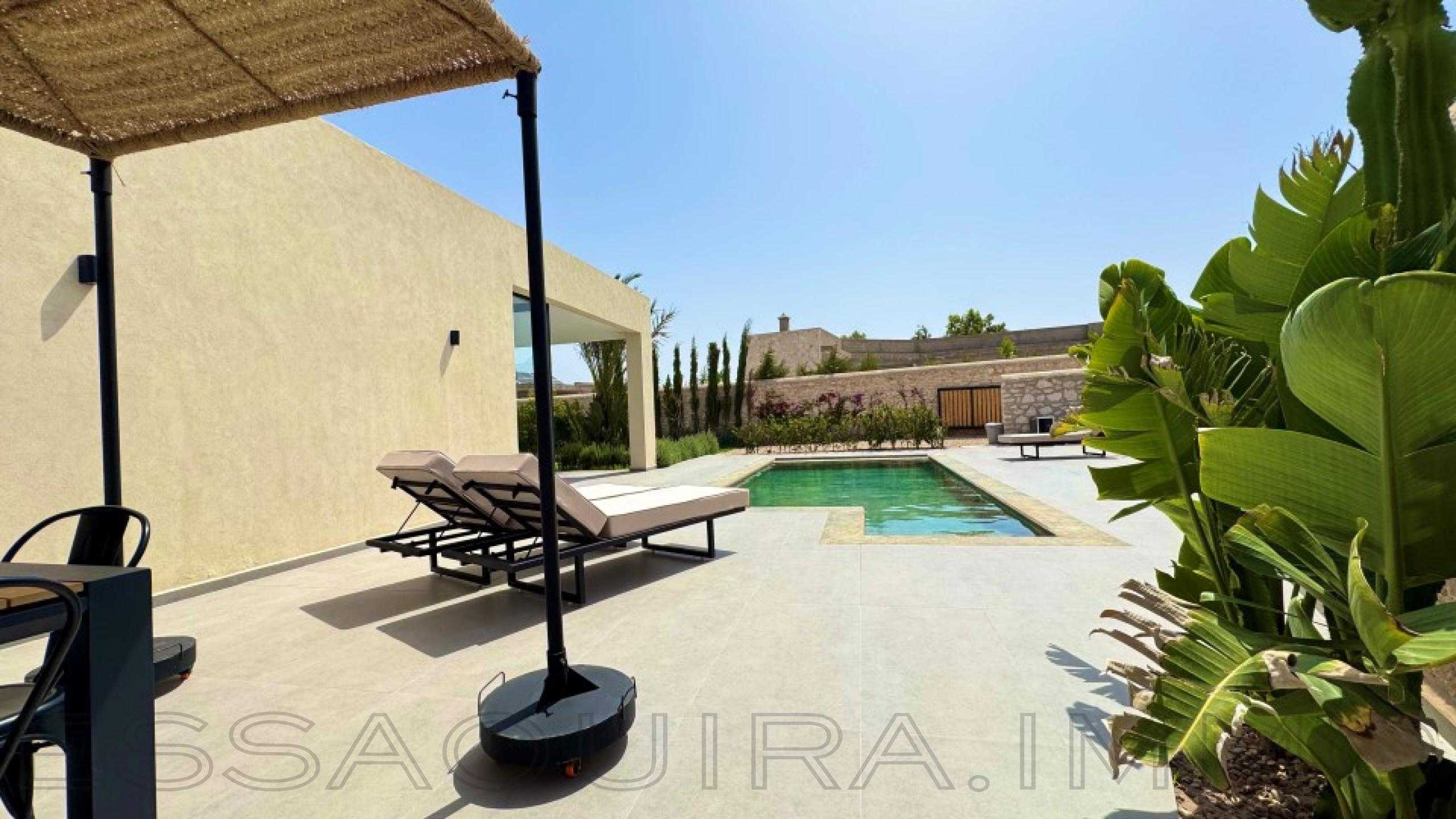 villa avec 3 chambres et 3 salles de bain