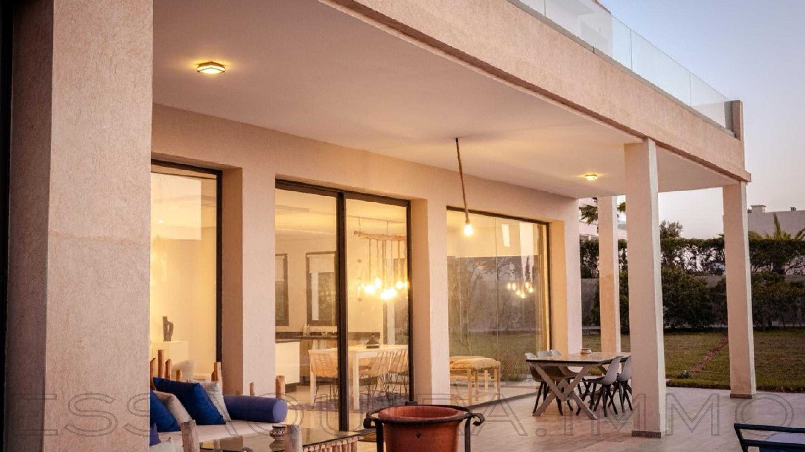 villa avec parking