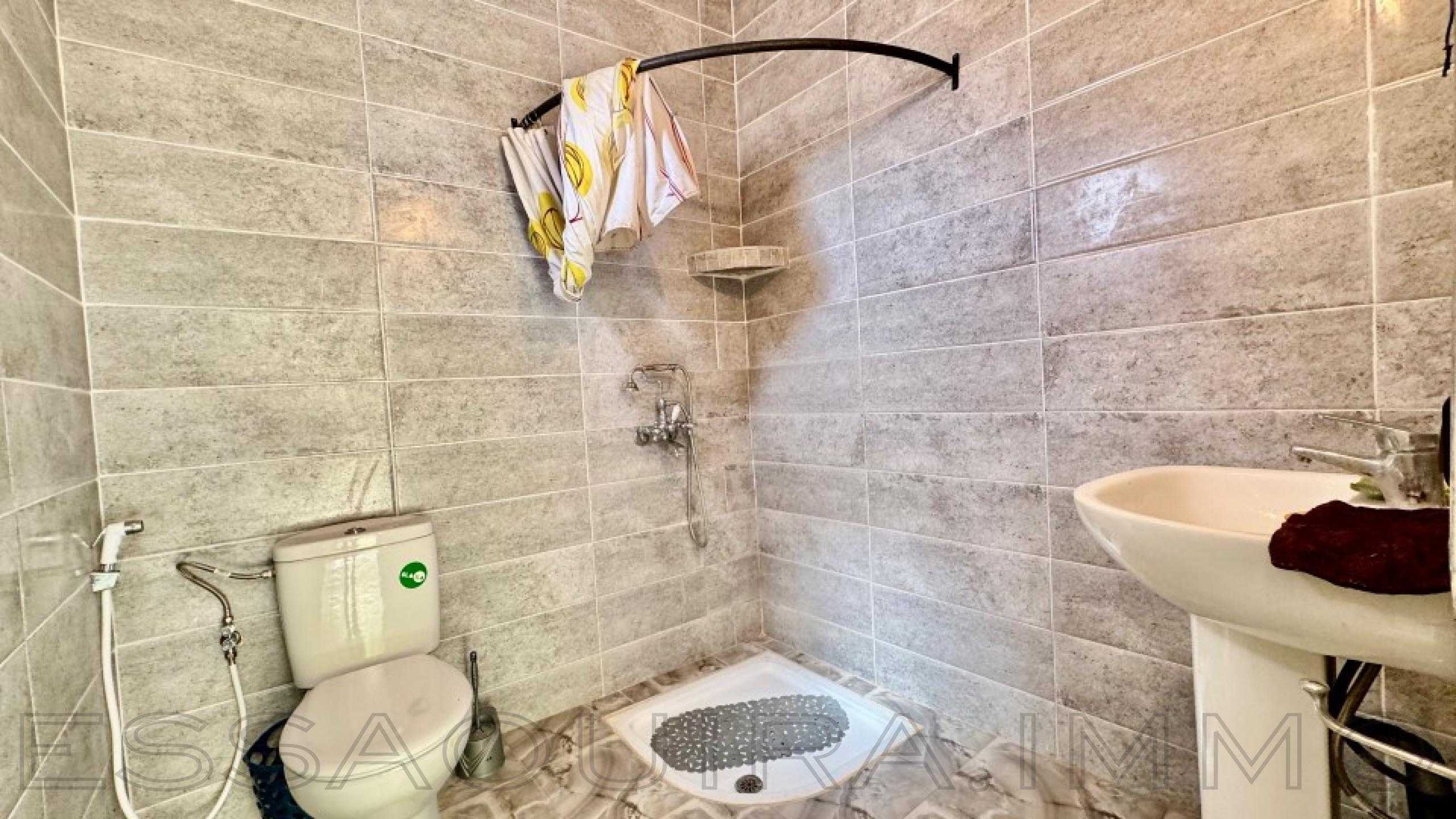 maison de 400 m² sur un terrain de 95 m²