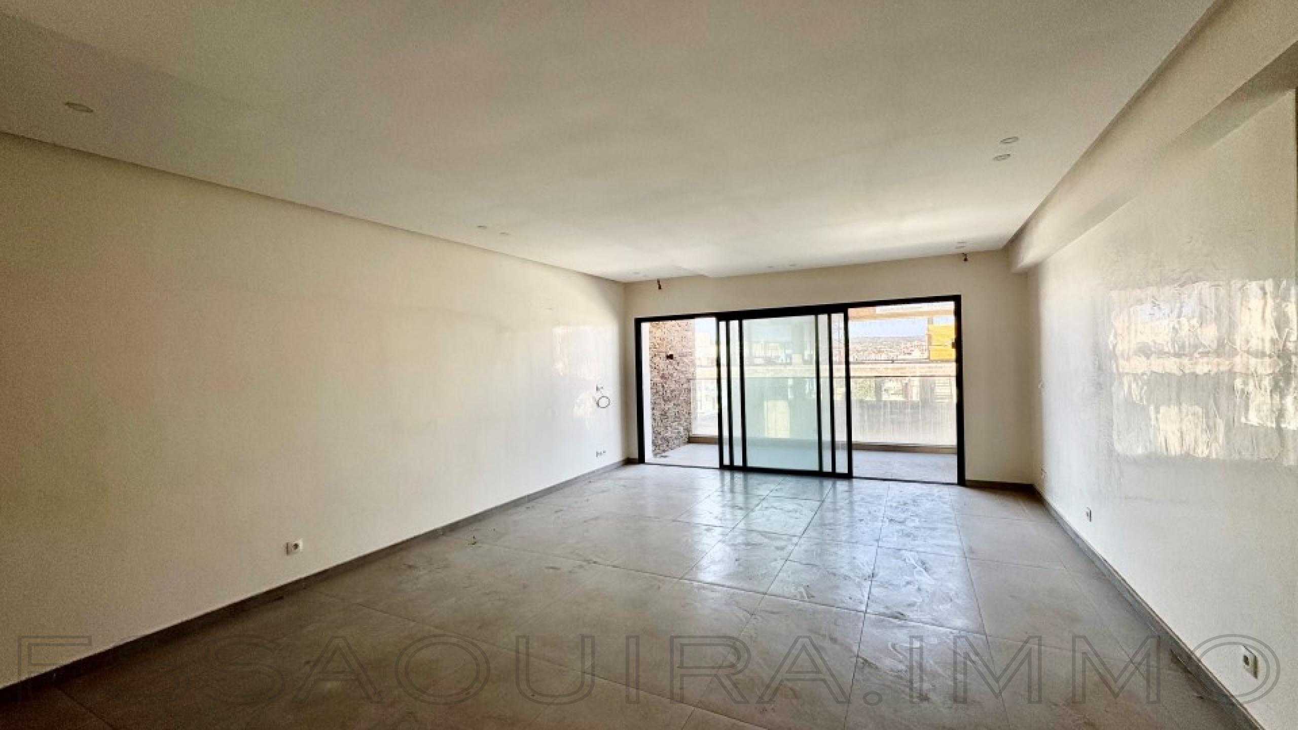 appartement avec 2 chambres et 2 salles de bain