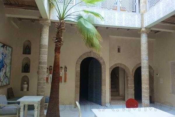 Riad de charme au cœur de la médina – 6 suites & Spa