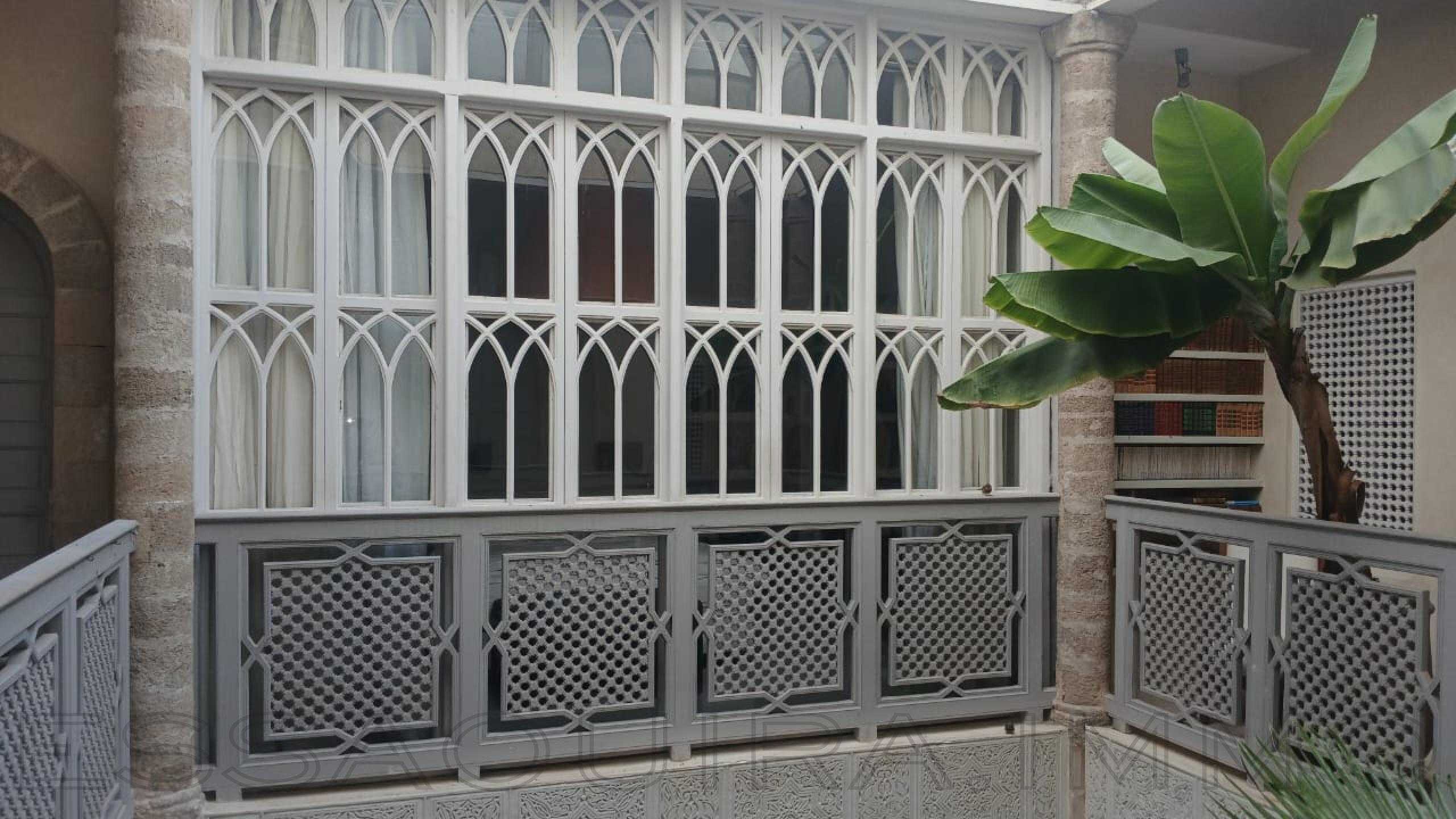 riad de 450 m² sur un terrain de 150 m²