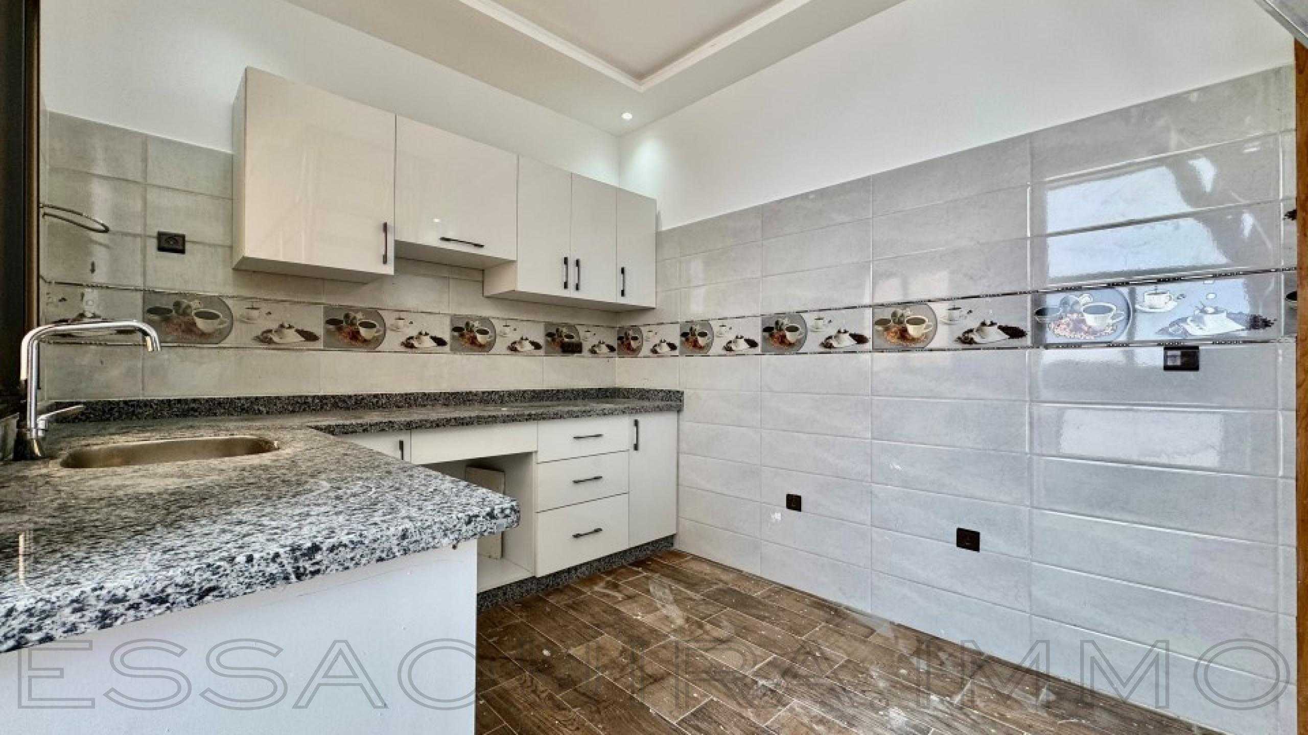 appartement avec 2 chambres et 1 salle de bain