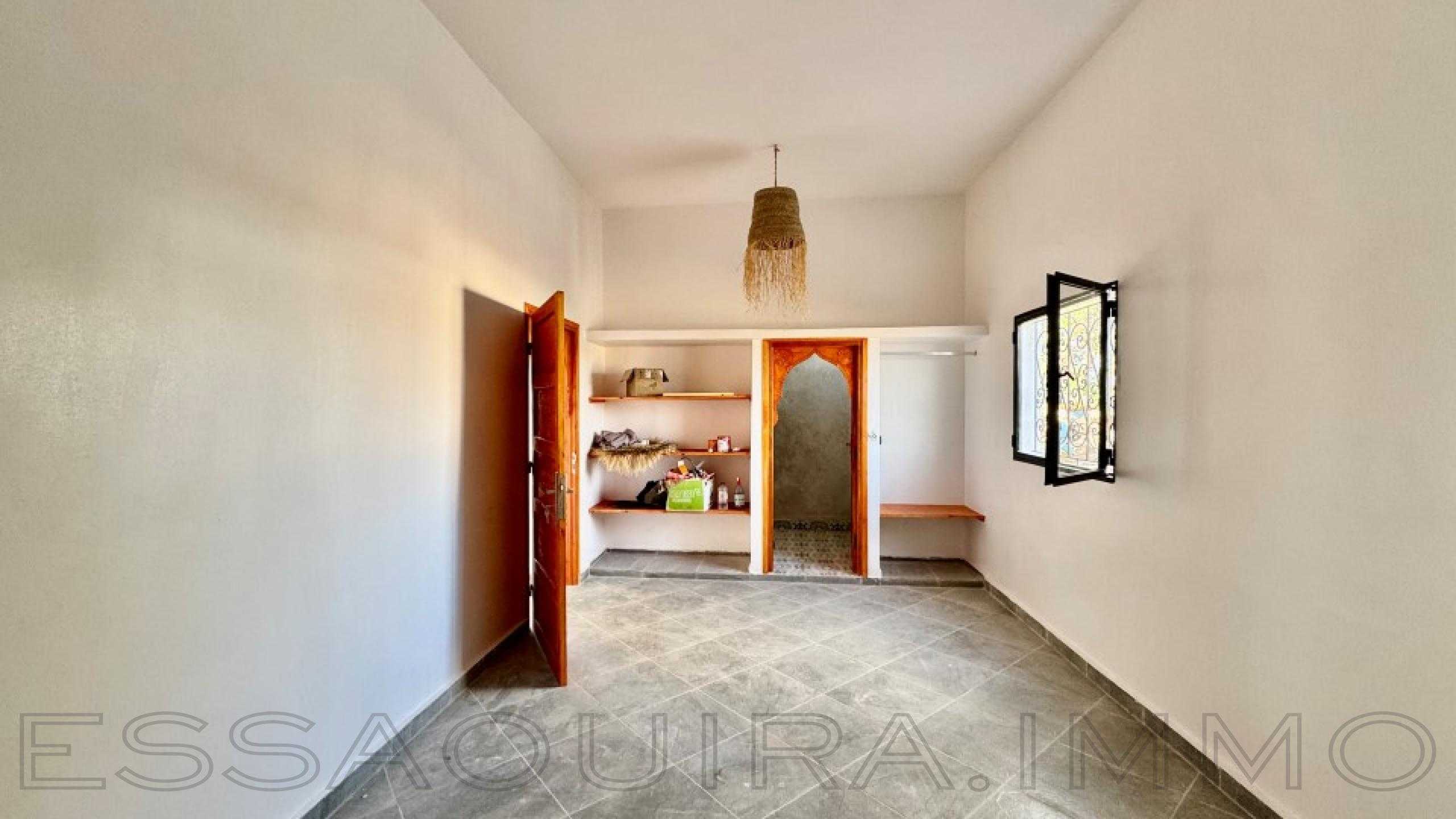 villa avec 3 chambres et 3 salles de bain