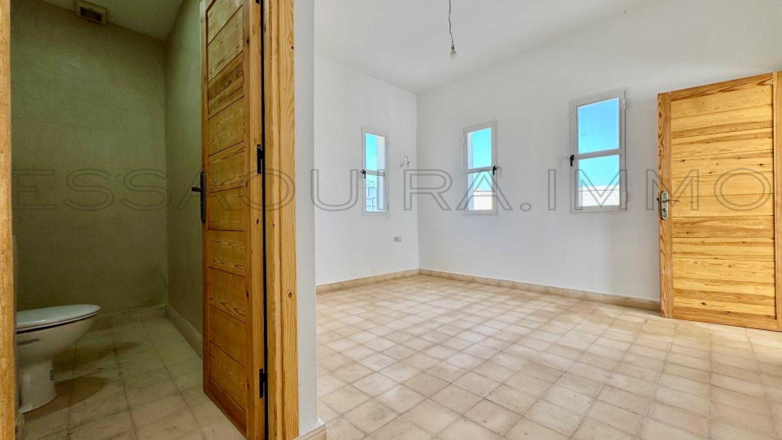 villa de 170 m² sur un terrain de 2,000 m²