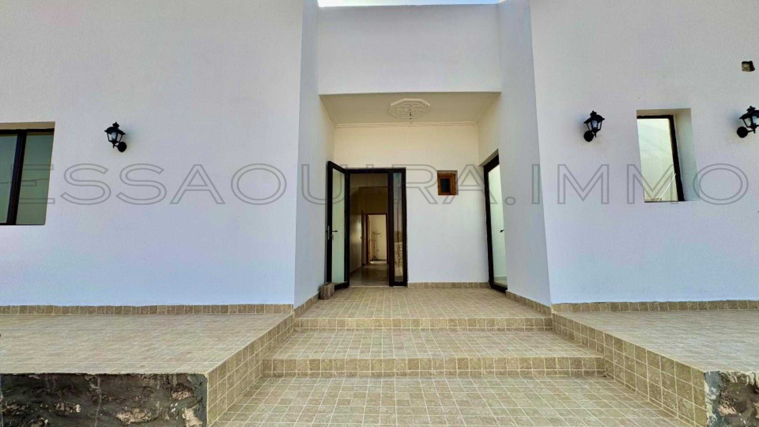 villa de 120 m² sur un terrain de 1,400 m²
