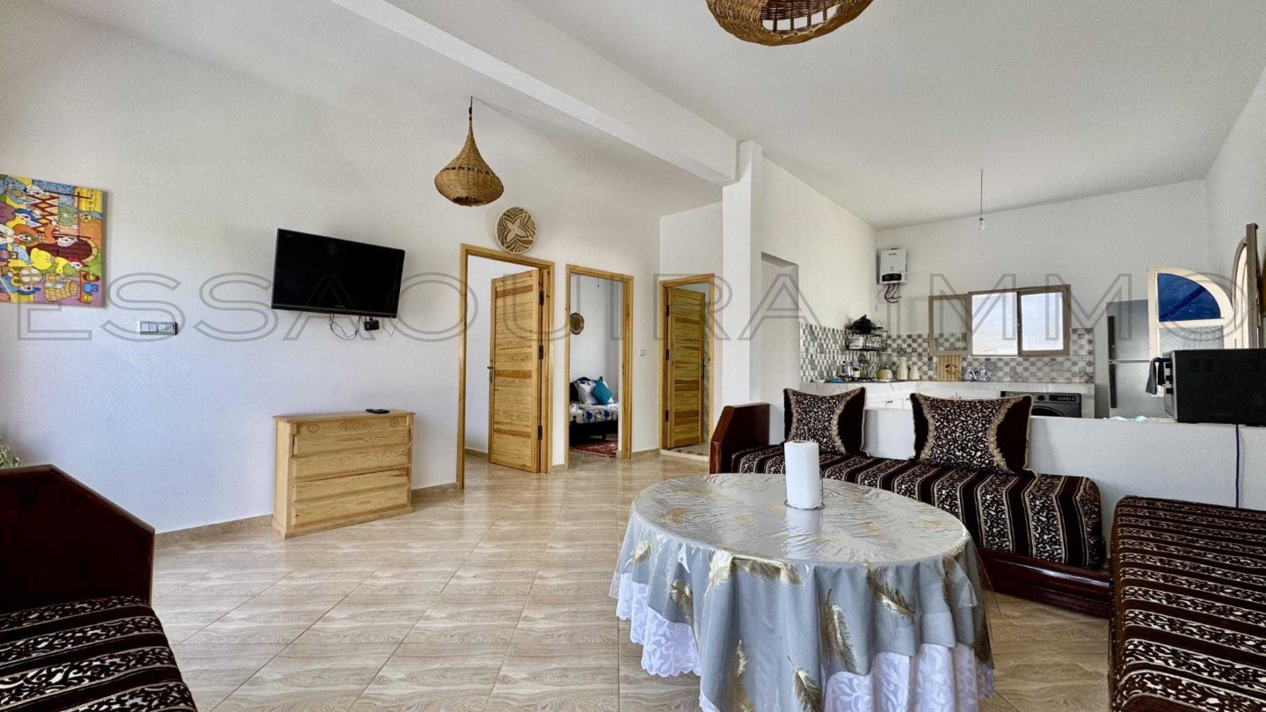 villa avec 2 chambres et 3 salles de bain