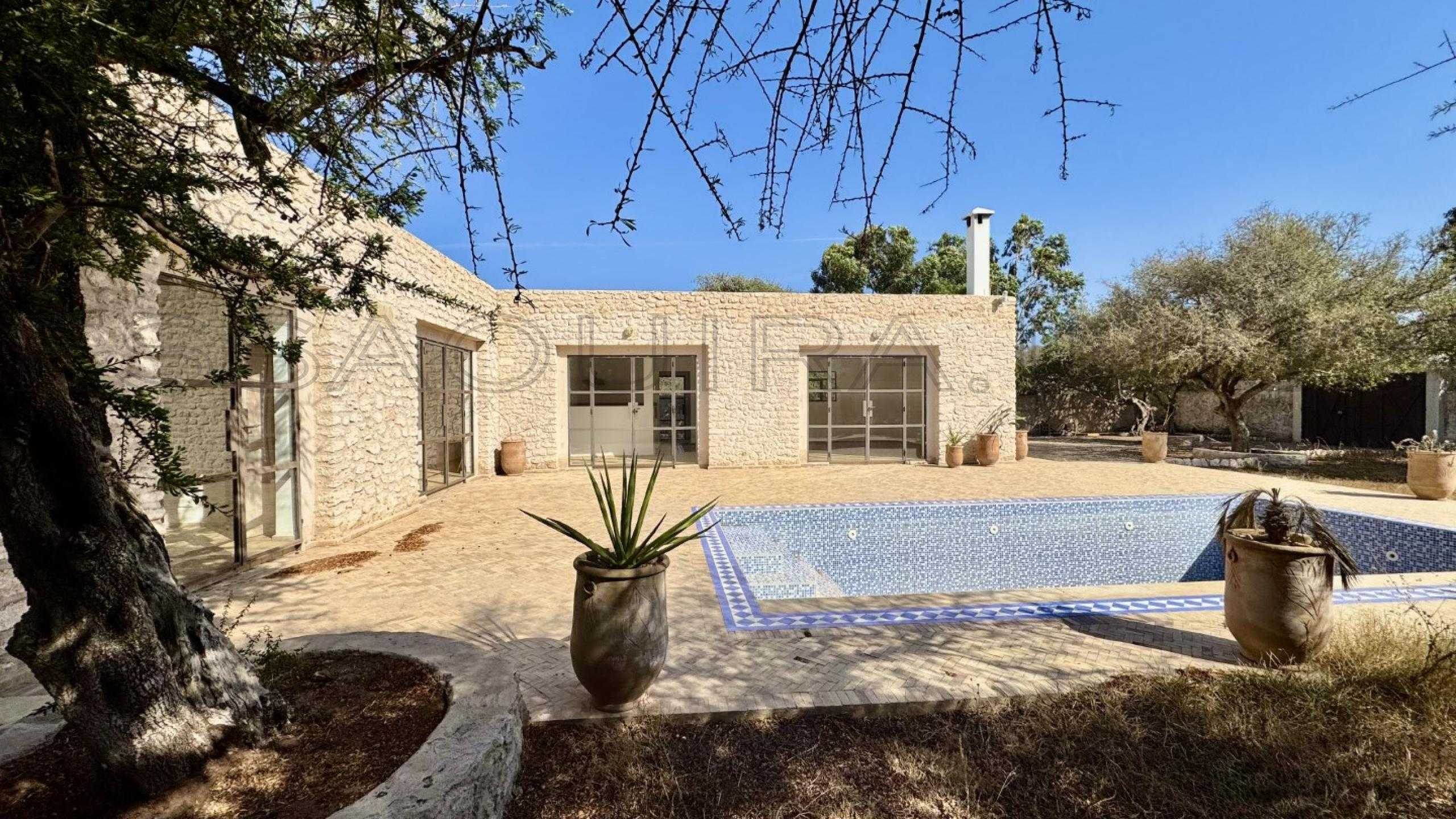 villa référence 2424
