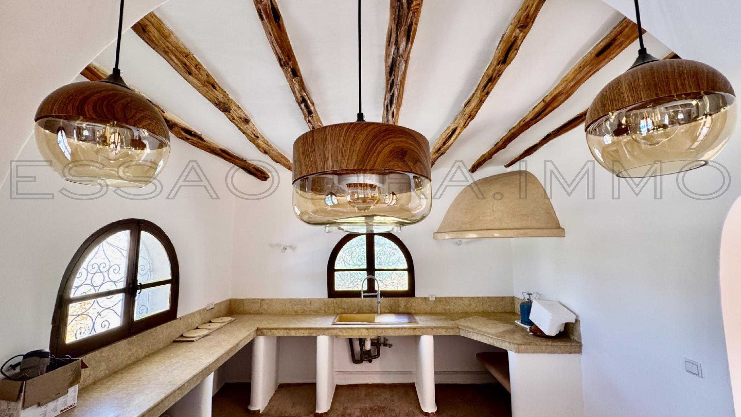 villa de 392 m² sur un terrain de 3,200 m²