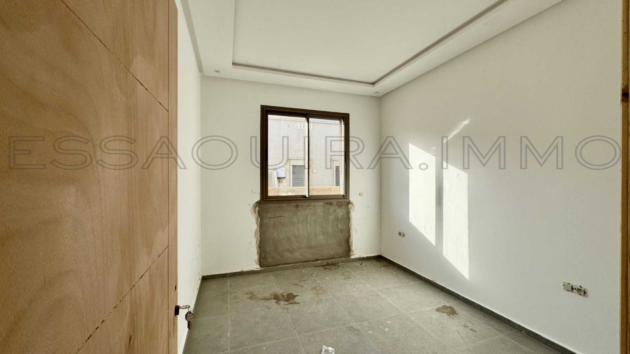 appartement avec 2 chambres et 2 salles de bain
