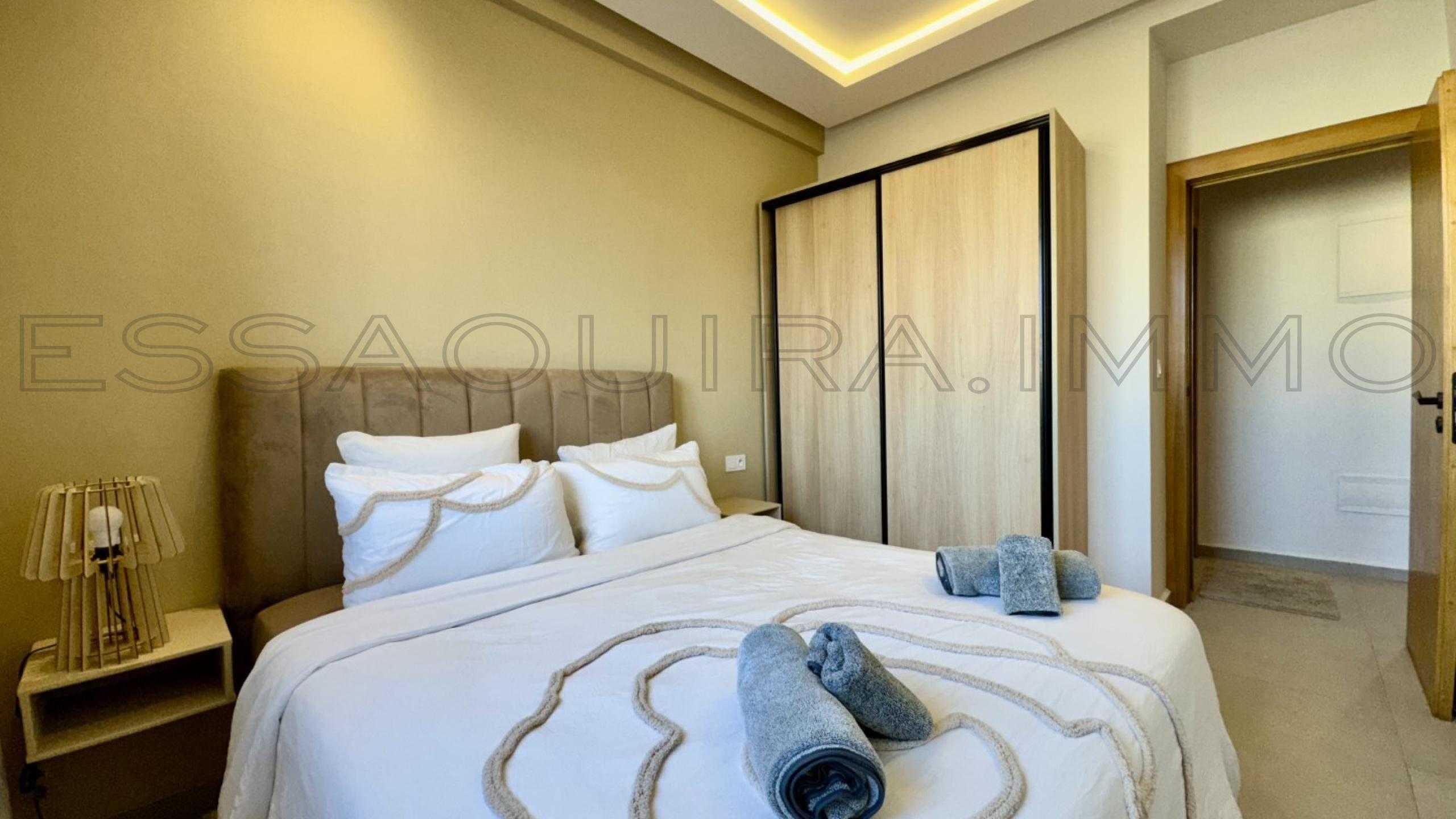 appartement avec 2 chambres et 1 salle de bain