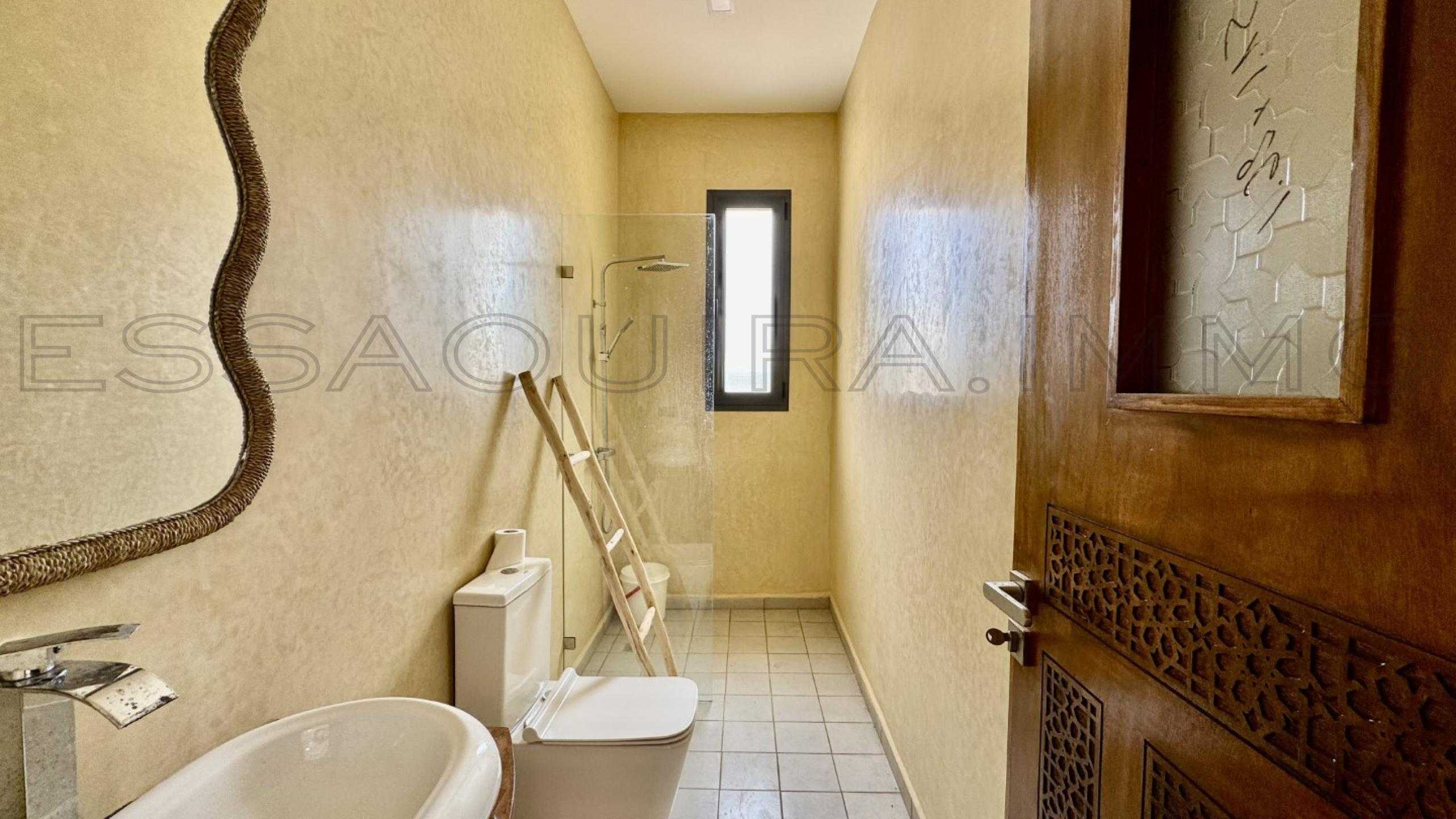 villa de 170 m² sur un terrain de 3,500 m²