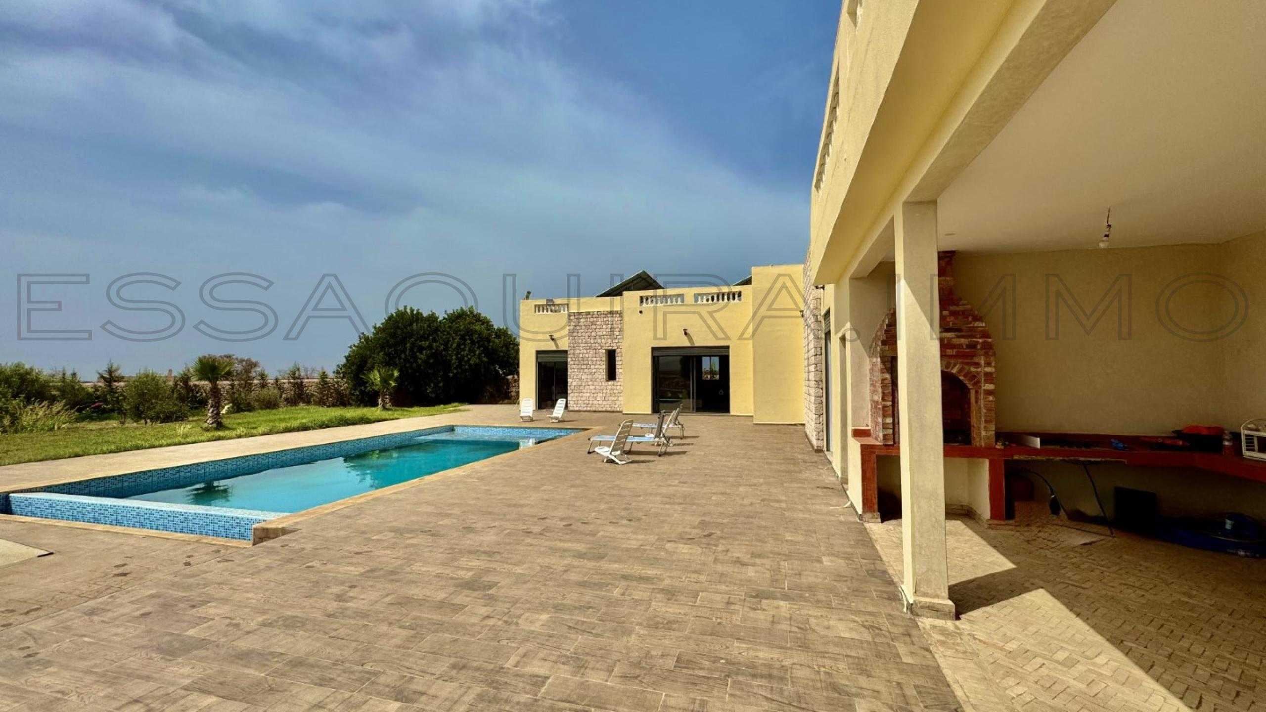 villa avec cuisinière