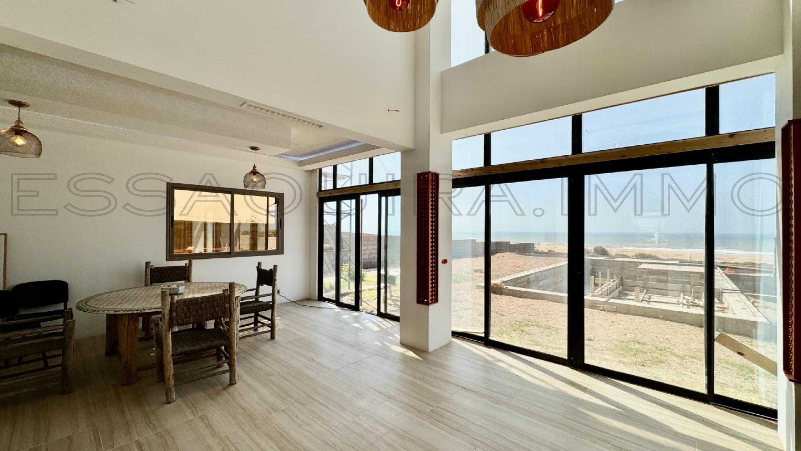 villa à 300 000€