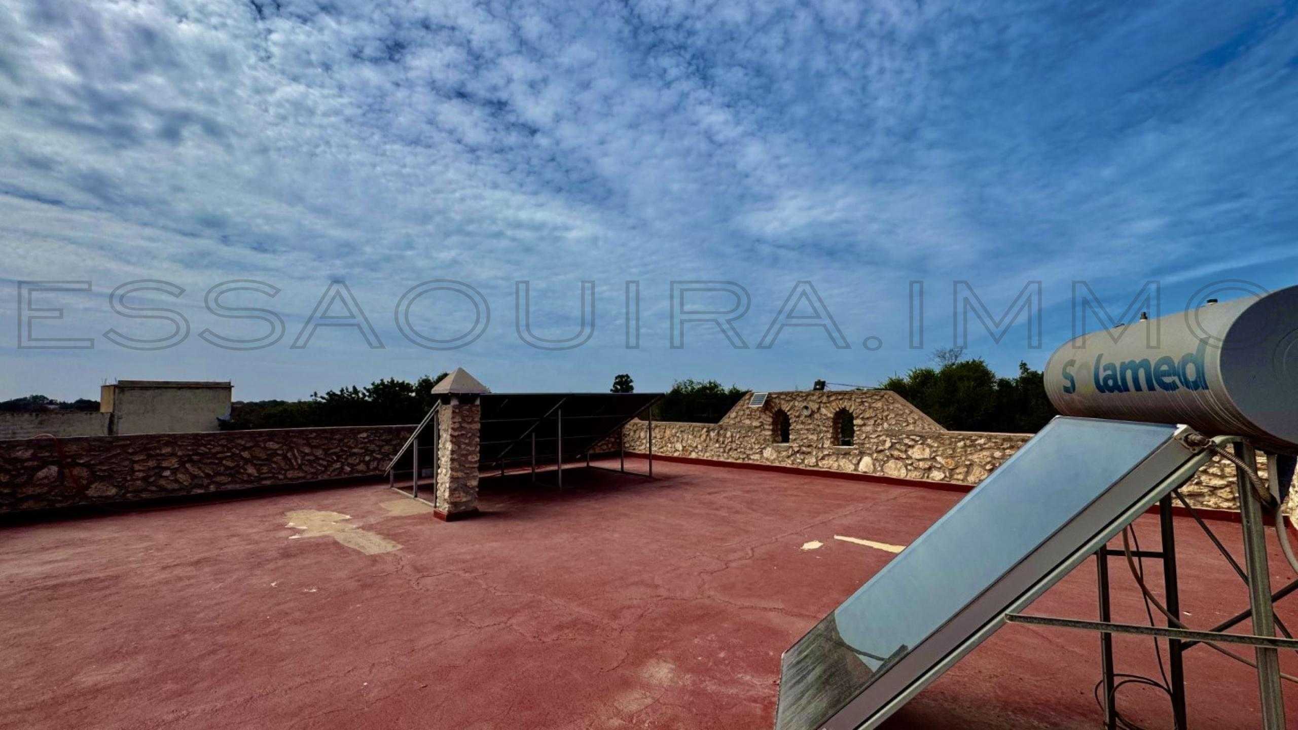 villa avec chauffe-eau solaire