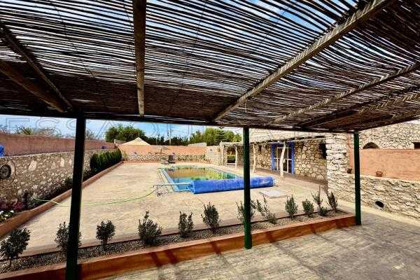 Villa Traditionnelle en Pierre 