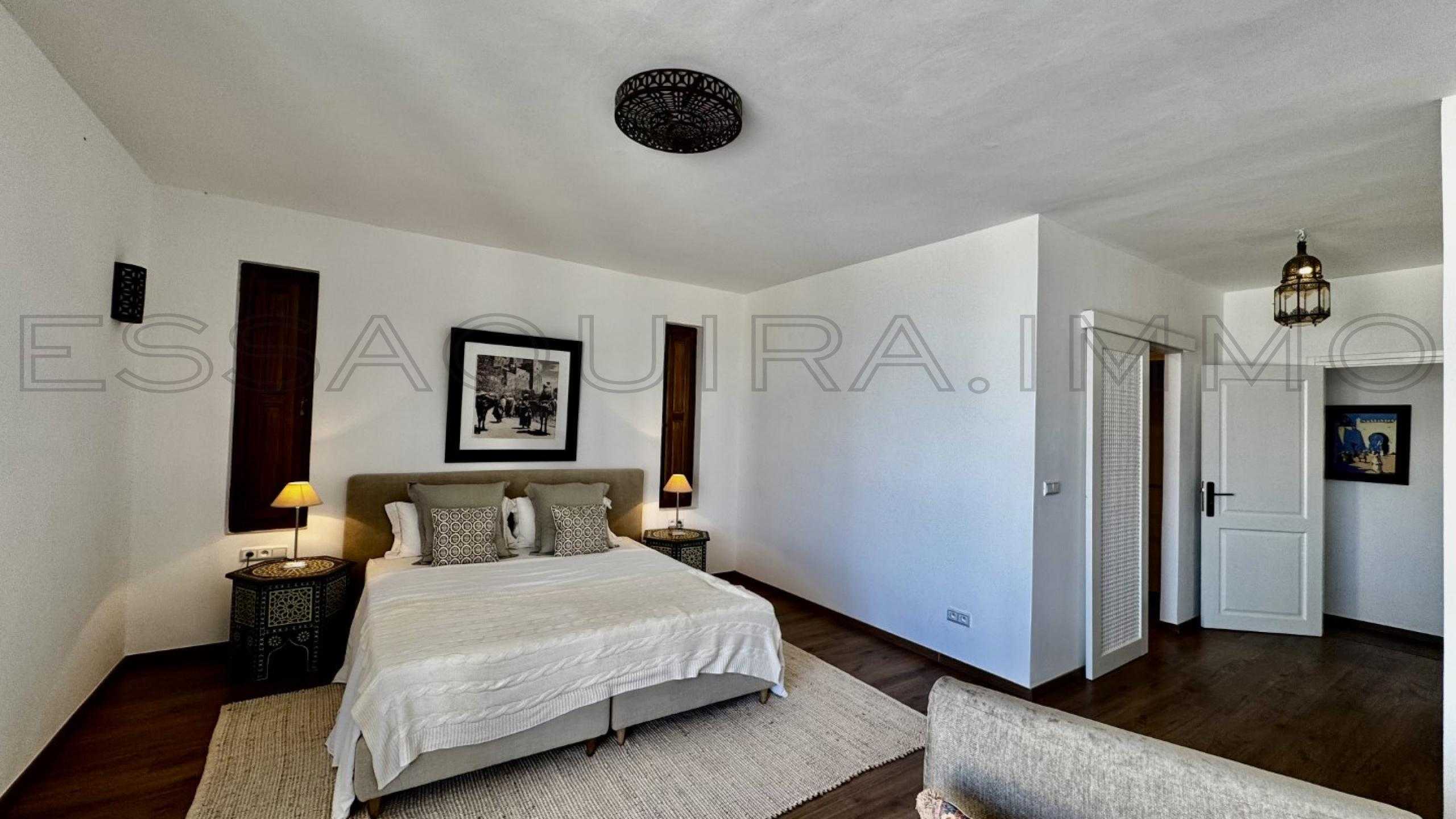villa de 270 m² sur un terrain de 0 m²