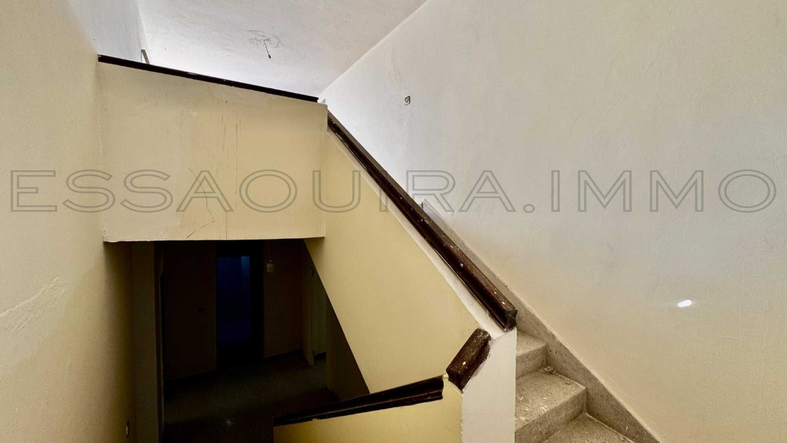 villa de 448 m² sur un terrain de 424 m²