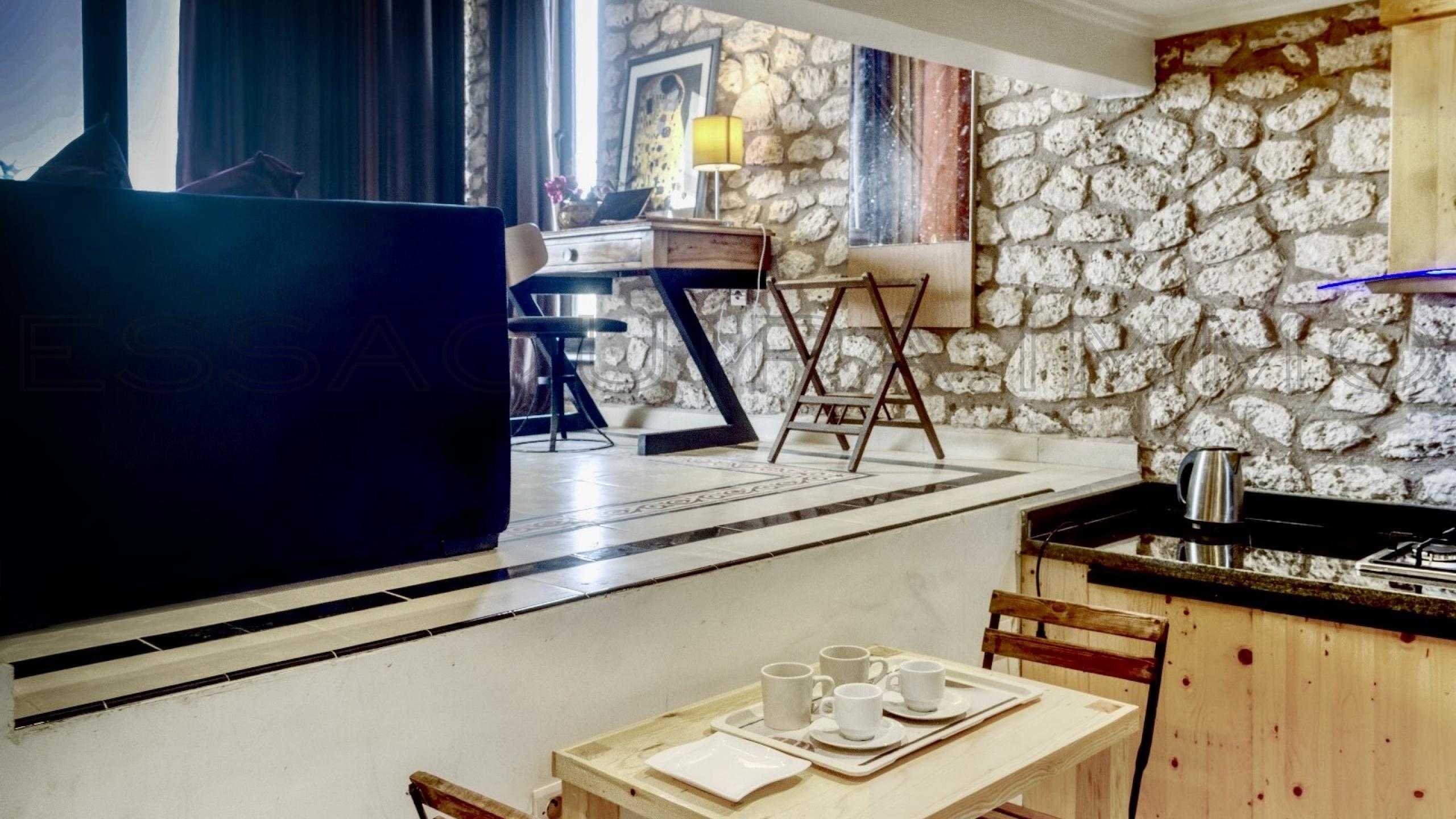 maison avec tv